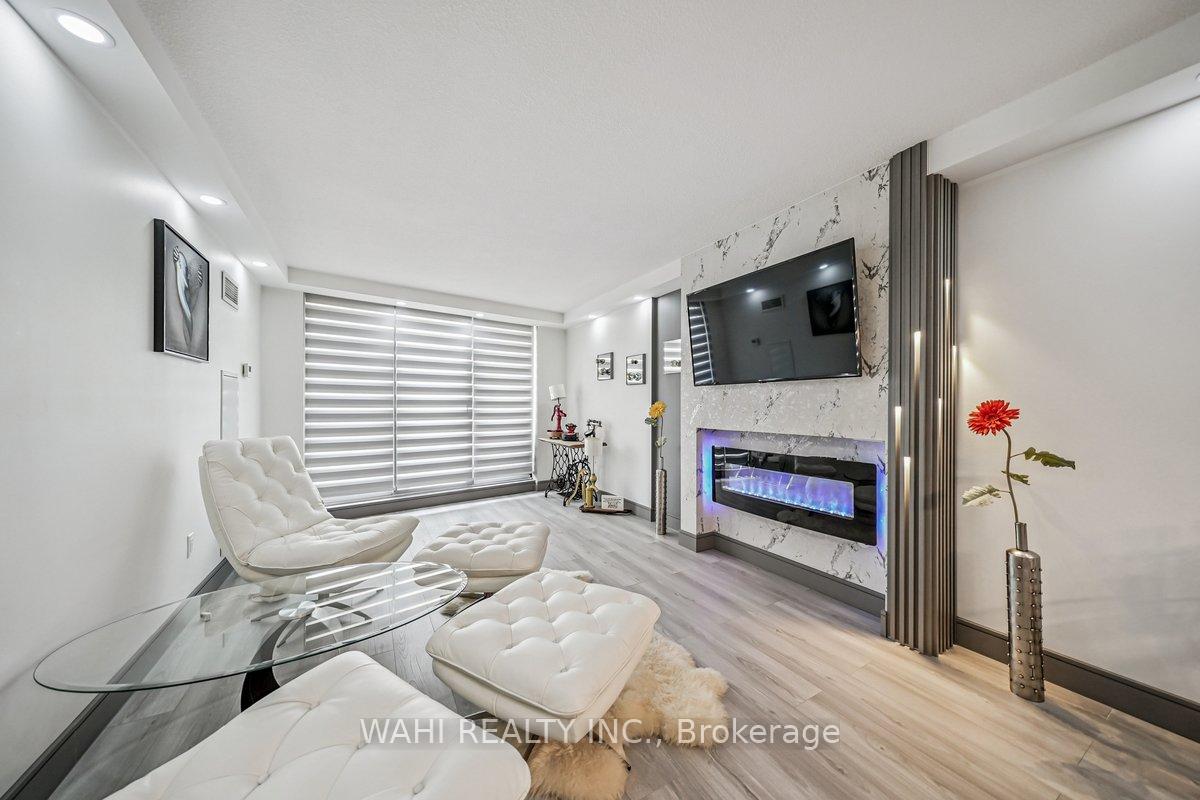 Photo 16 of Unit 1003, 299 Mill Road, Etobicoke, Markland Wood — HOMEH
