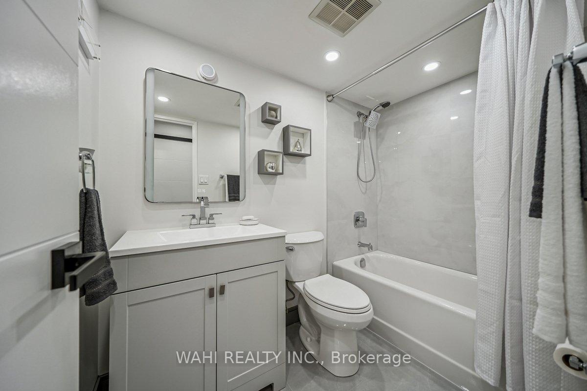 Photo 23 of Unit 1003, 299 Mill Road, Etobicoke, Markland Wood — HOMEH