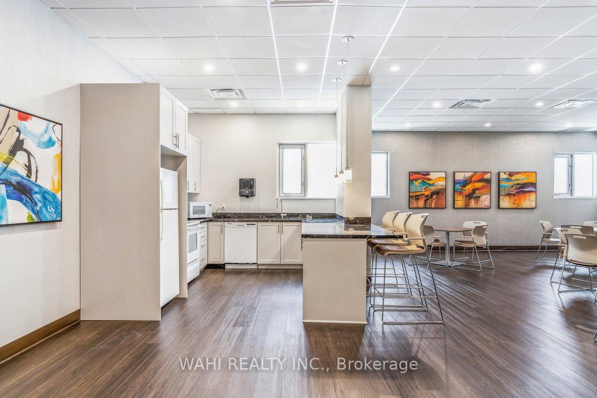 Photo 42 of Unit 1003, 299 Mill Road, Etobicoke, Markland Wood — HOMEH