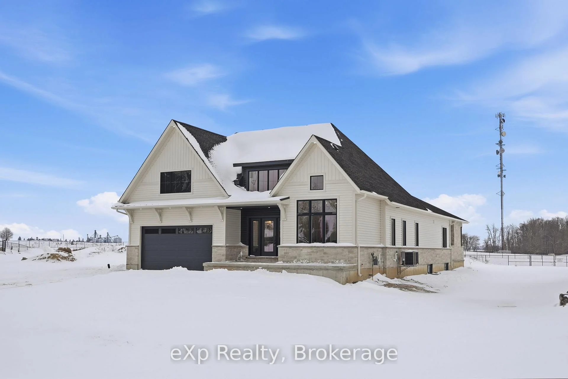 Photo 7 of 1036 Walton Avenue N, North Perth, Listowel — HOMEH