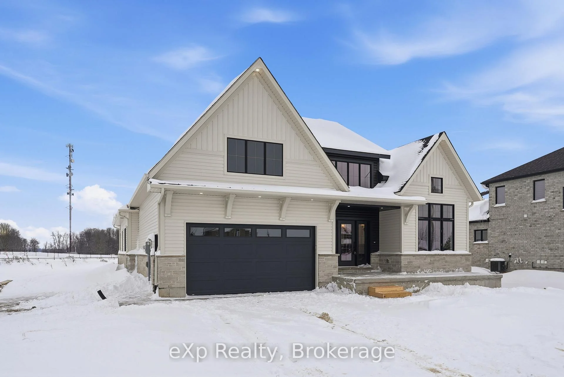 Photo 12 of 1036 Walton Avenue N, North Perth, Listowel — HOMEH