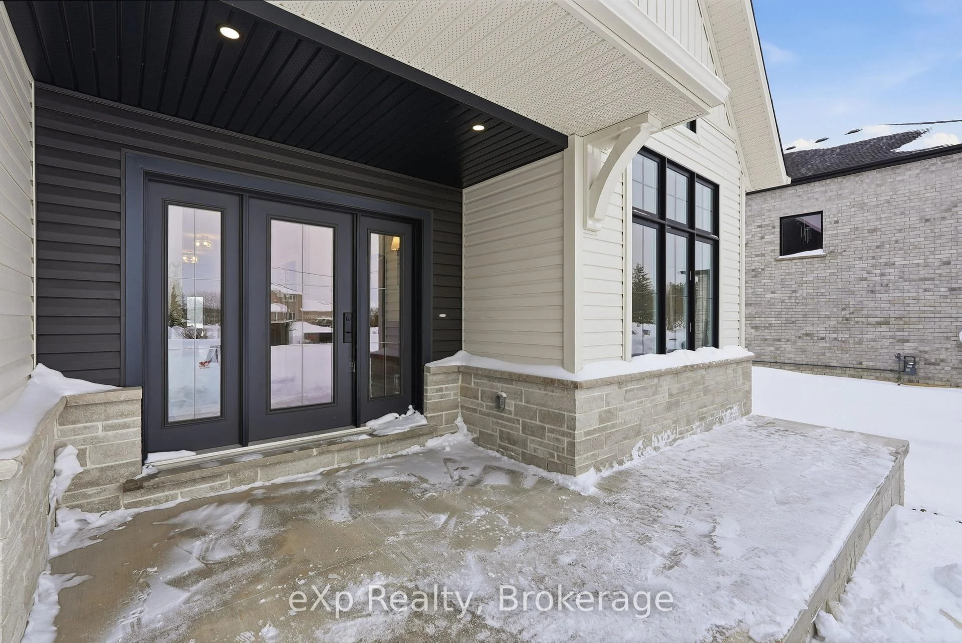 Photo 13 of 1036 Walton Avenue N, North Perth, Listowel — HOMEH