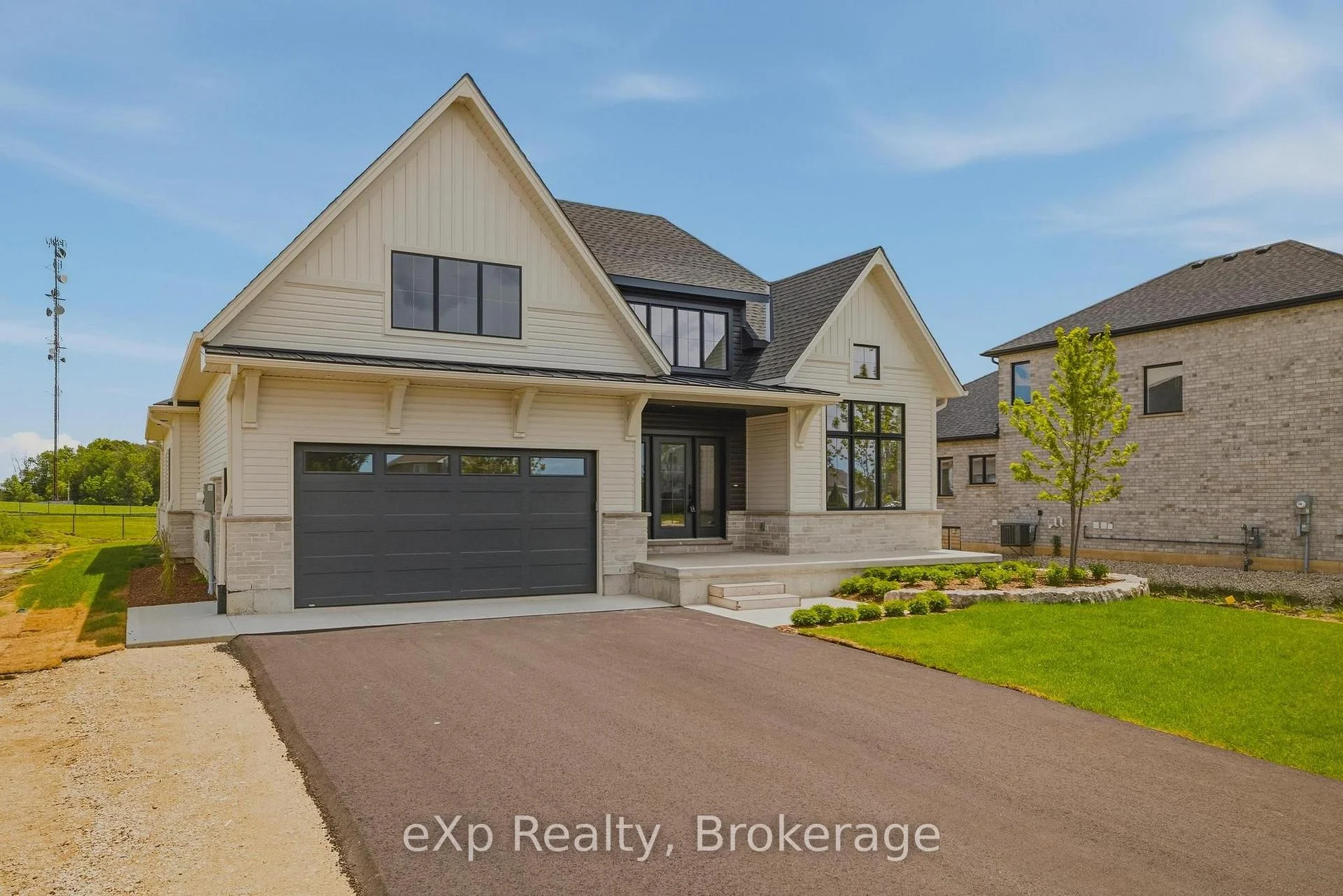 Photo 15 of 1036 Walton Avenue N, North Perth, Listowel — HOMEH