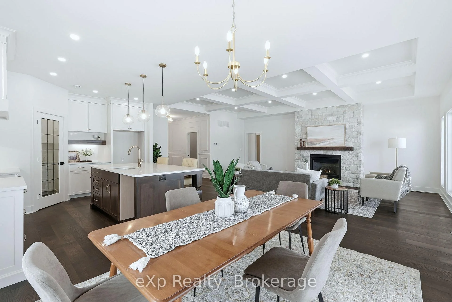 Photo 35 of 1036 Walton Avenue N, North Perth, Listowel — HOMEH