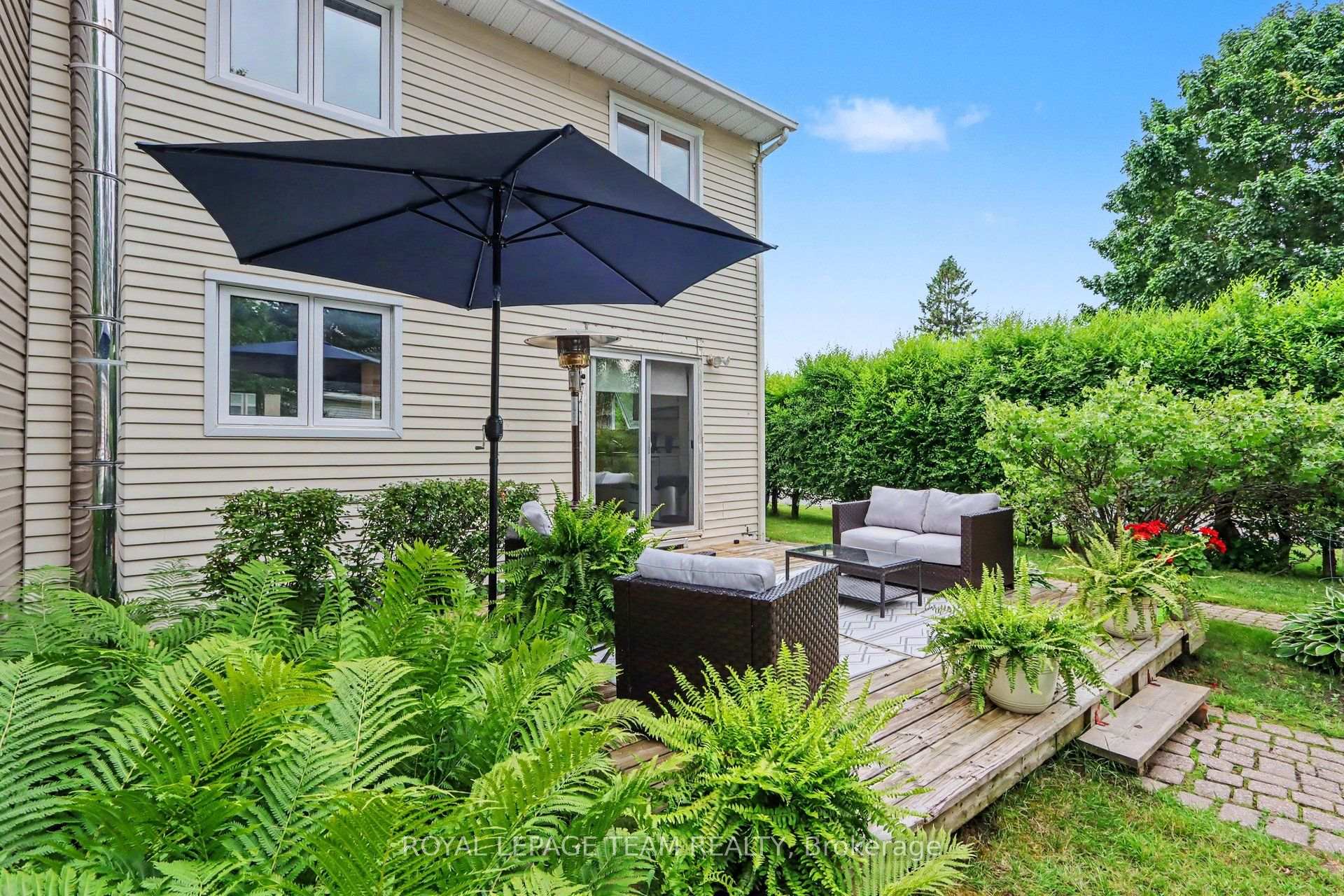 Photo 25 of 95 Seabrooke Drive, Ottawa, Kanata - Glencairn/Hazeldean — HOMEH