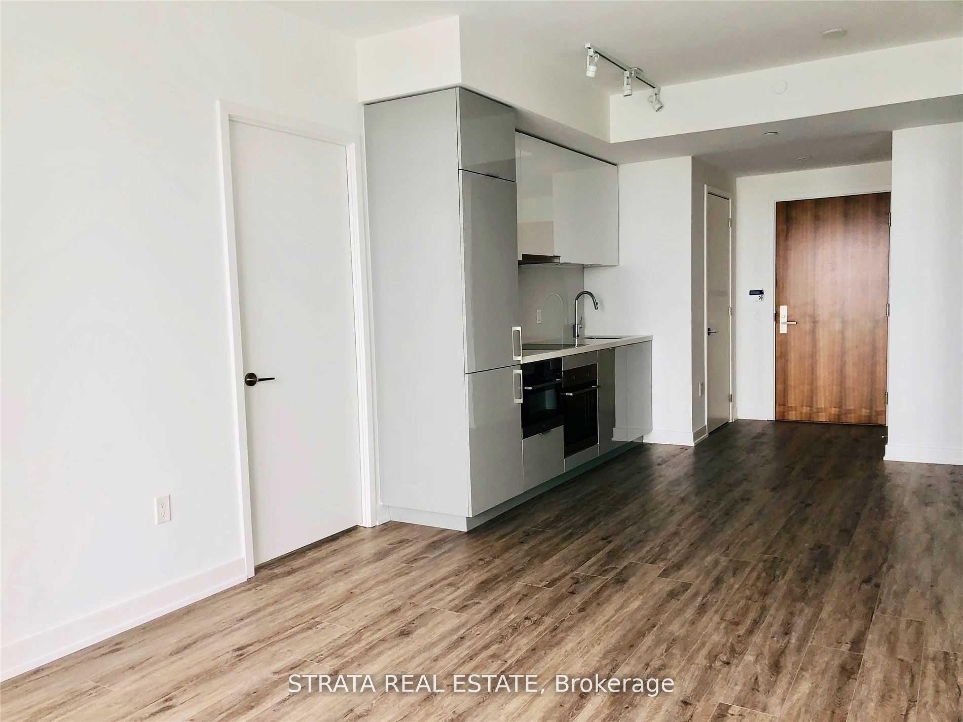 Photo 3 of Unit 2201, 15 Queens Quay, Toronto, Waterfront Communities — HOMEH