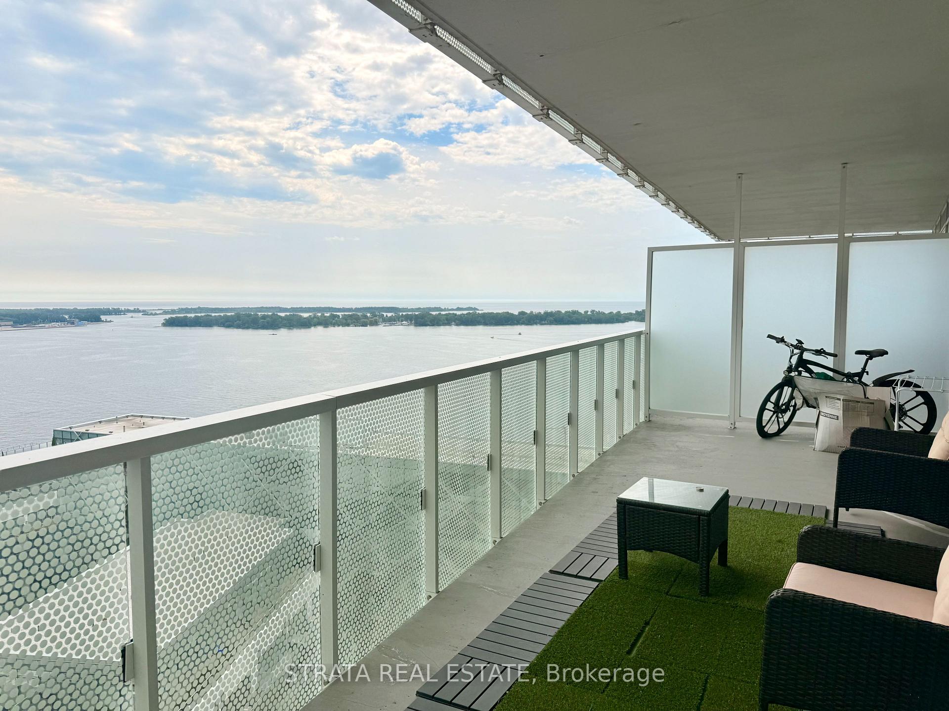 Photo 12 of Unit 2201, 15 Queens Quay, Toronto, Waterfront Communities — HOMEH