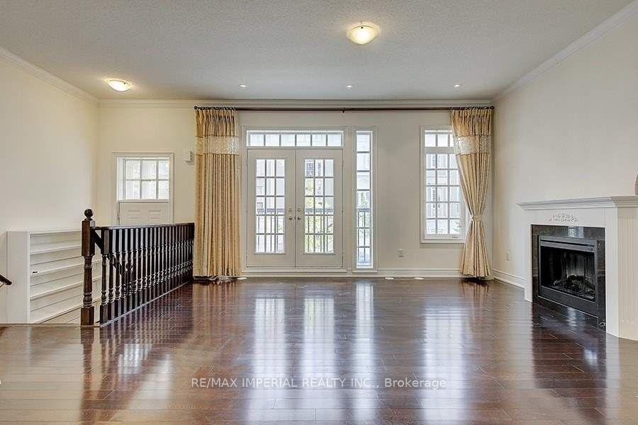 Photo 3 of 62 Lord Durham Road, Markham, Unionville — HOMEH