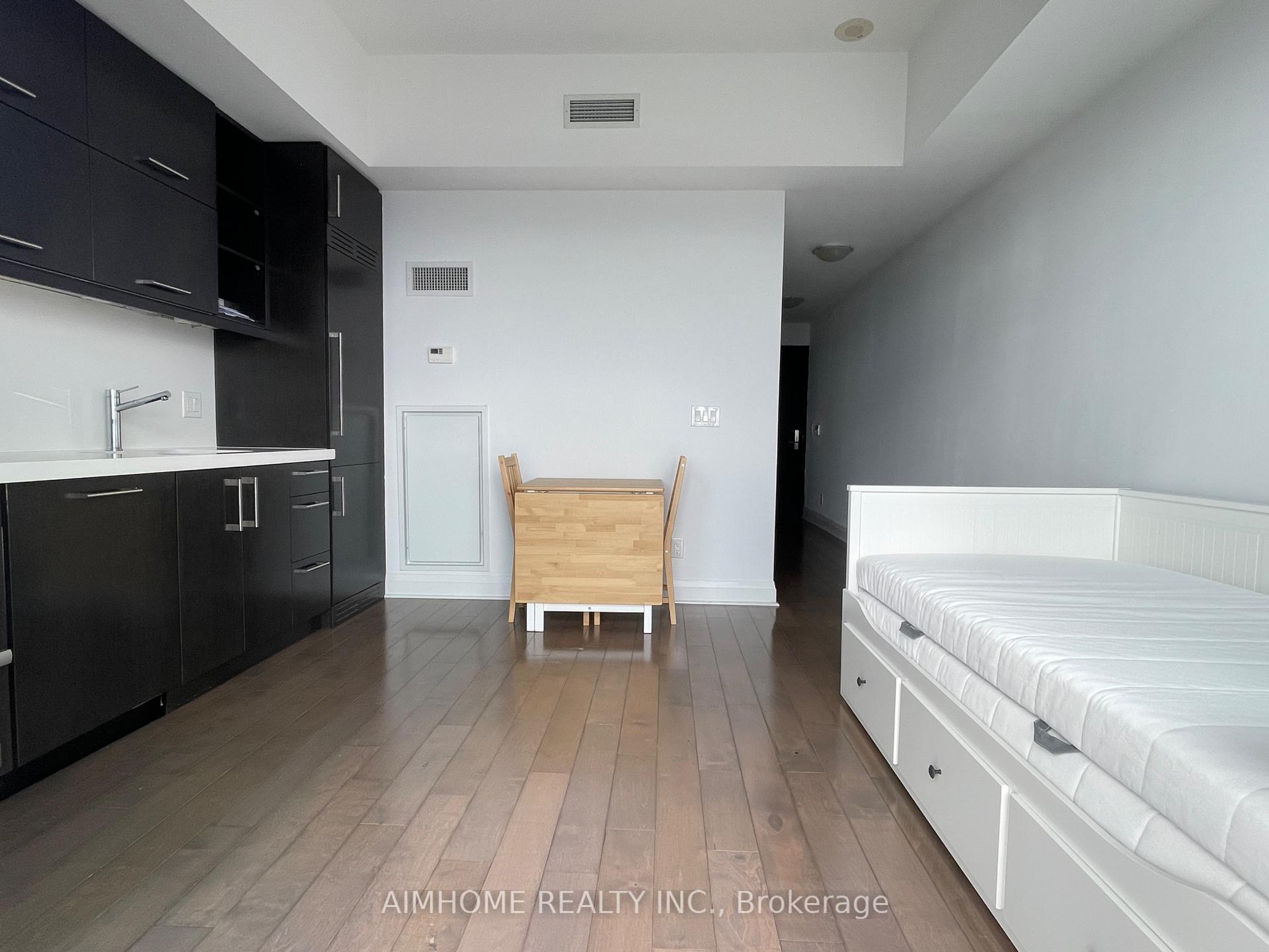 Photo 10 of Unit 5305, 1080 Bay Street, Toronto, Bay Street Corridor — HOMEH