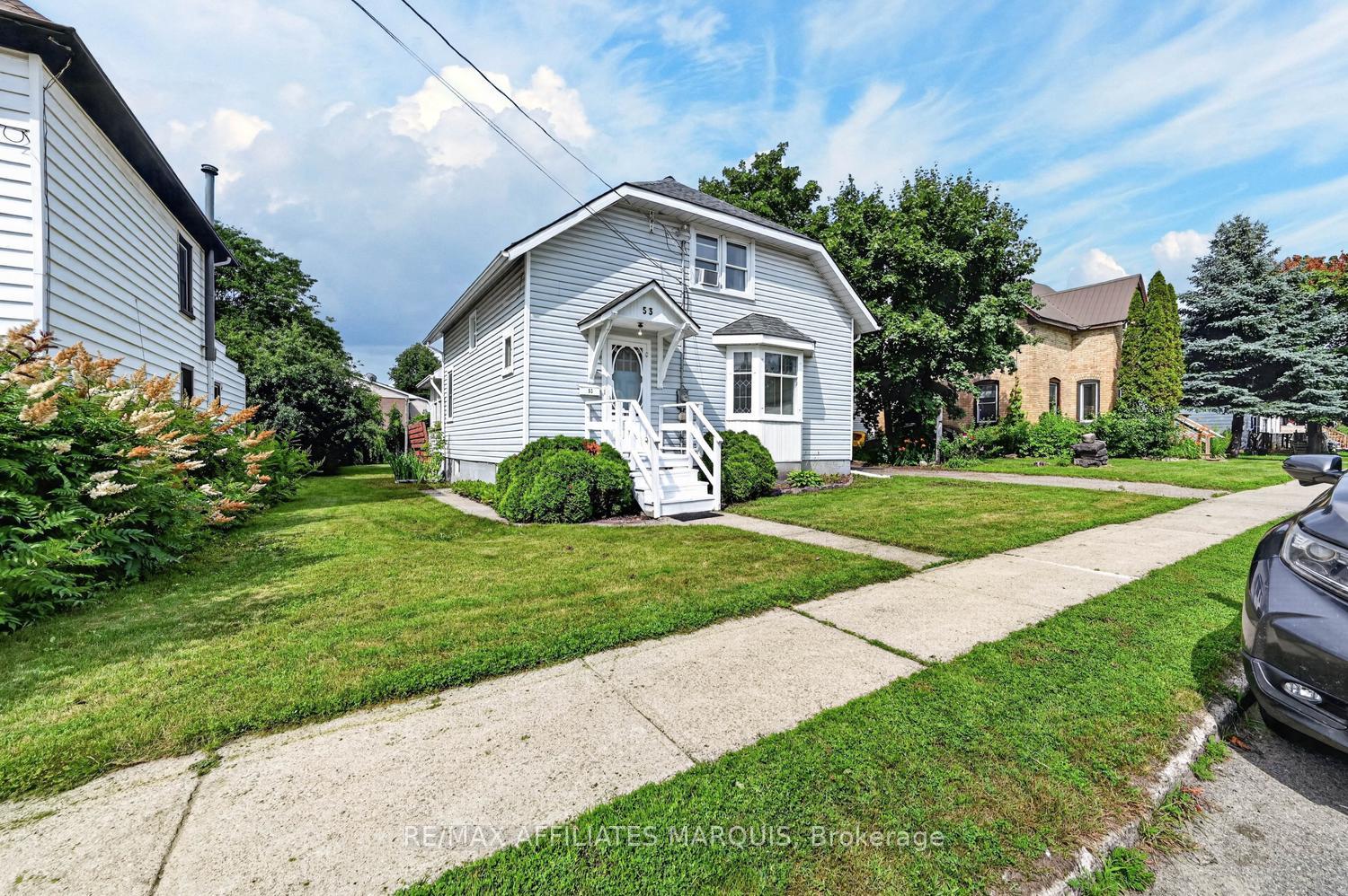 Photo 2 of 53 Smiths Falls Avenue, Smiths Falls, Smiths Falls — HOMEH