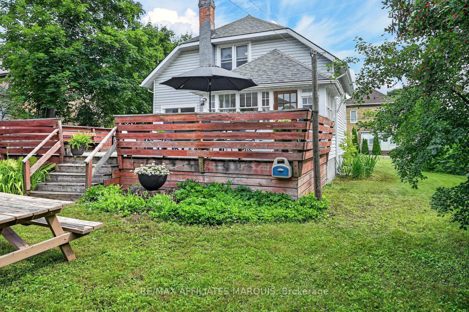 Photo 29 of 53 Smiths Falls Avenue, Smiths Falls, Smiths Falls — HOMEH
