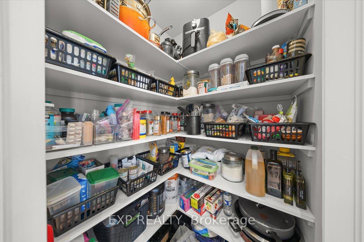 Photo 13 of 255 Shinleaf Crescent, Ottawa, Mer Bleue/Bradley Estates/Anderson Park — HOMEH