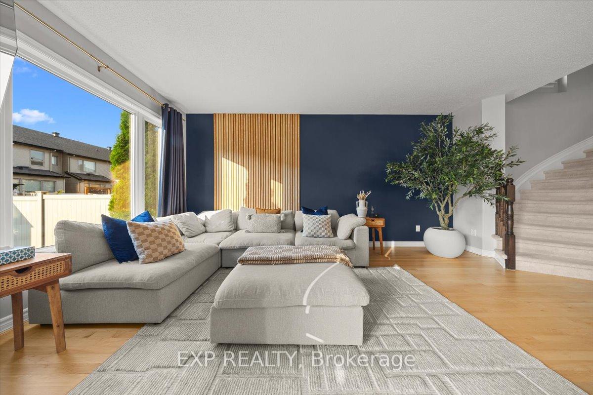 Photo 19 of 255 Shinleaf Crescent, Ottawa, Mer Bleue/Bradley Estates/Anderson Park — HOMEH