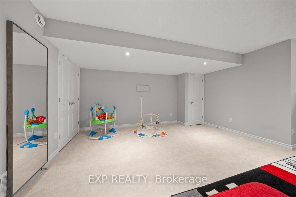 Photo 36 of 255 Shinleaf Crescent, Ottawa, Mer Bleue/Bradley Estates/Anderson Park — HOMEH