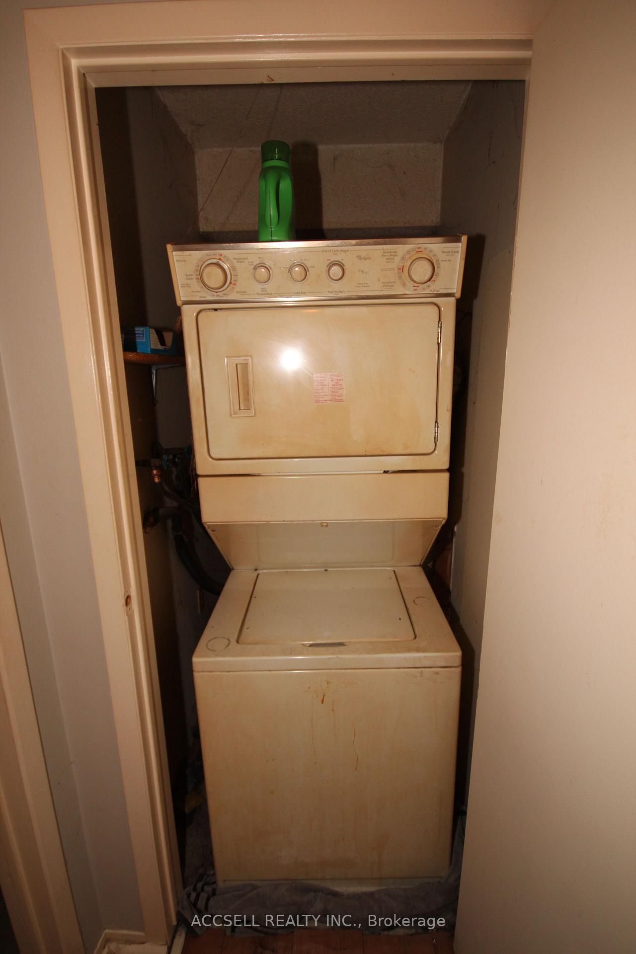 Photo 7 of Unit 111, 731 Deveron Crescent, London, South T — HOMEH