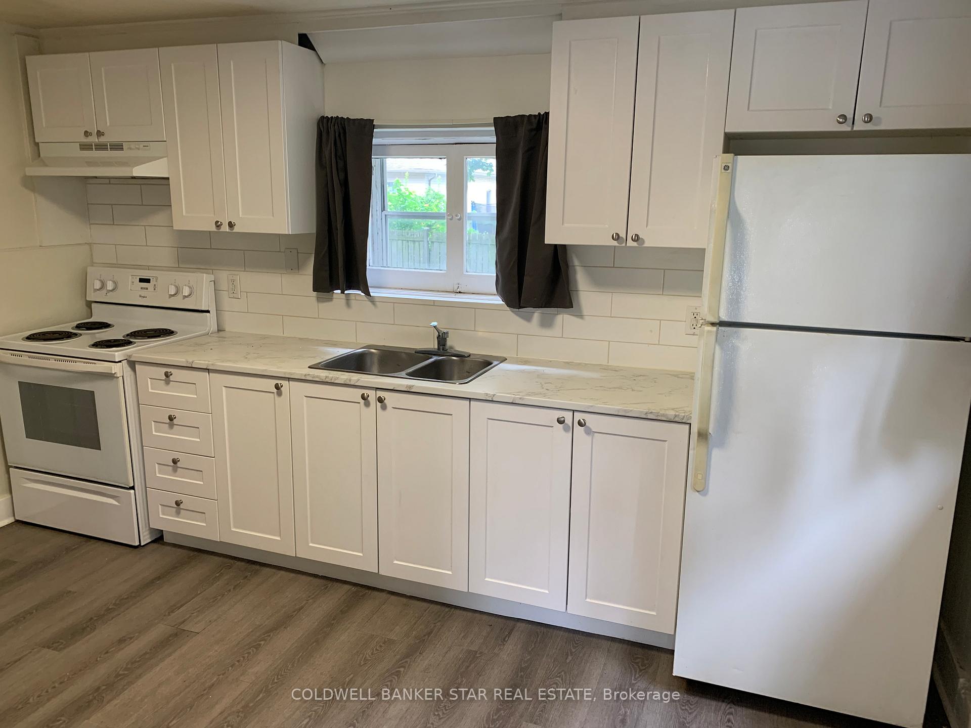 Photo 7 of 40 Barnes Street, St. Thomas — HOMEH