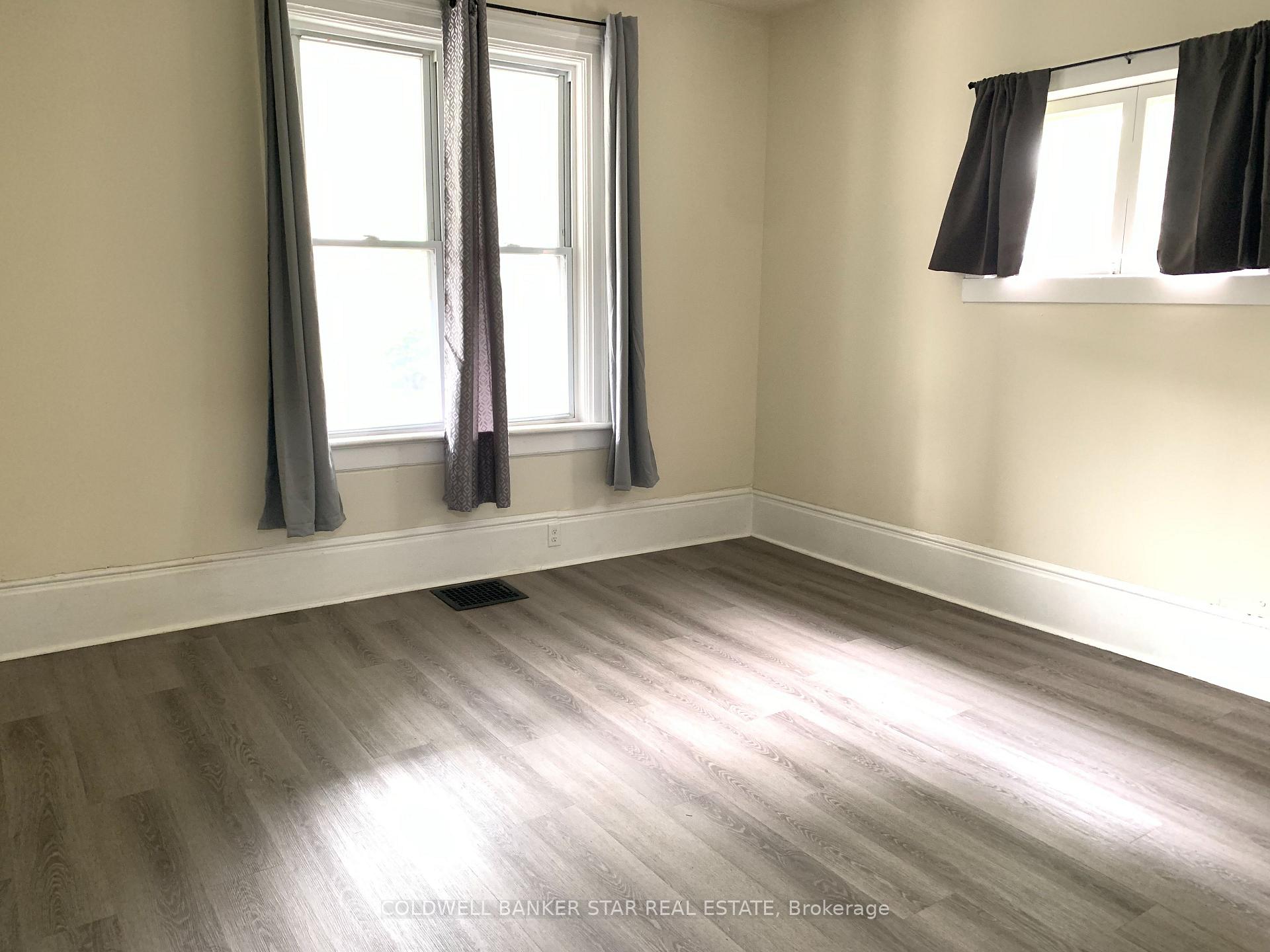 Photo 12 of 40 Barnes Street, St. Thomas — HOMEH