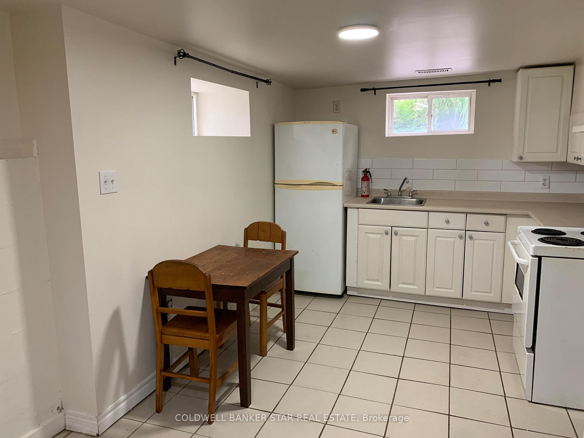 Photo 21 of 40 Barnes Street, St. Thomas — HOMEH