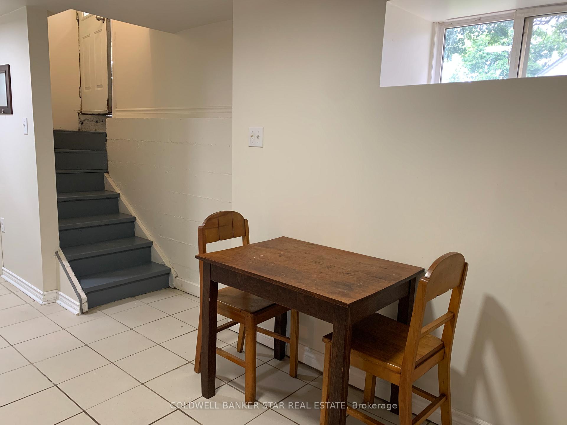 Photo 22 of 40 Barnes Street, St. Thomas — HOMEH