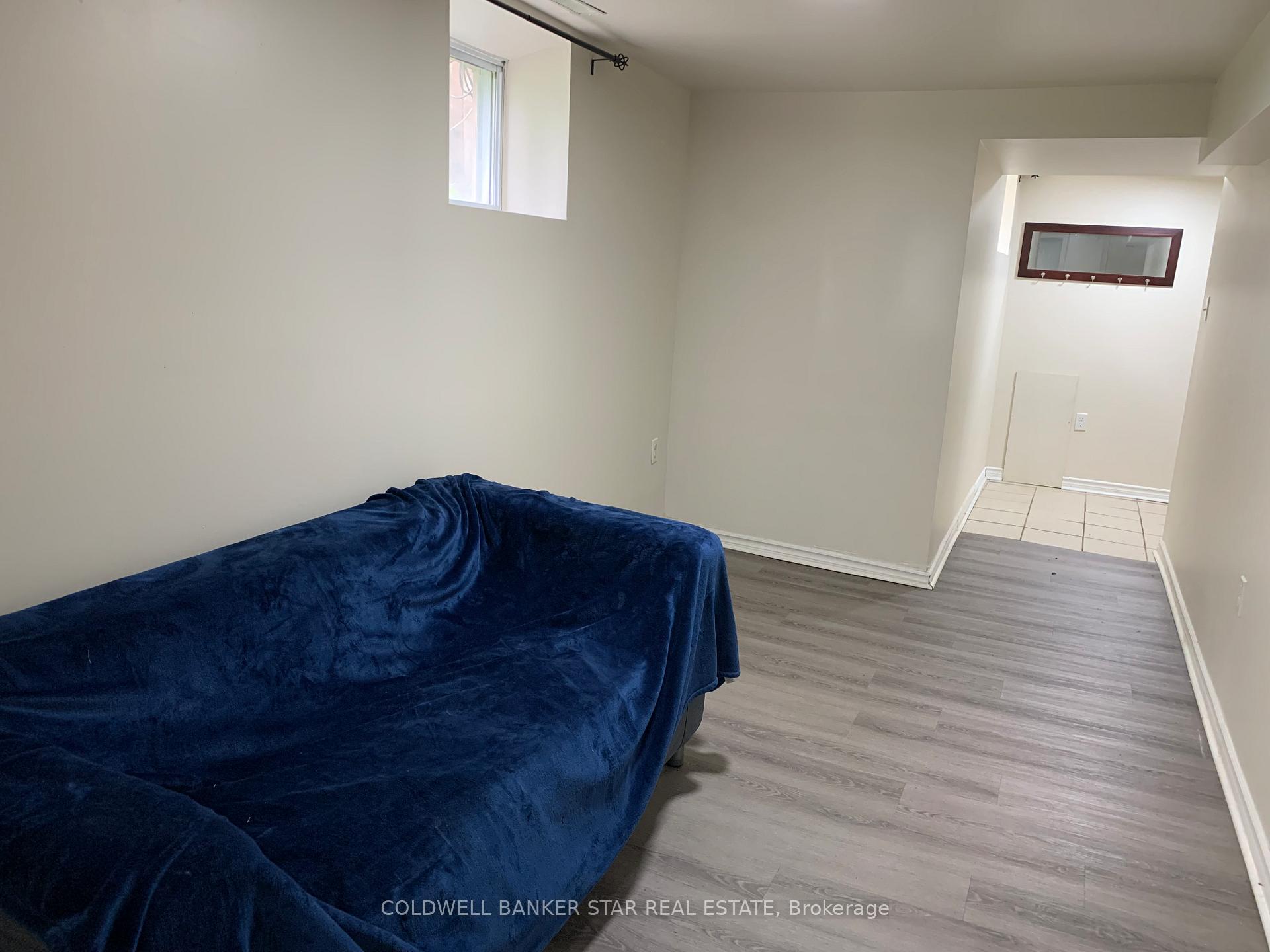 Photo 24 of 40 Barnes Street, St. Thomas — HOMEH
