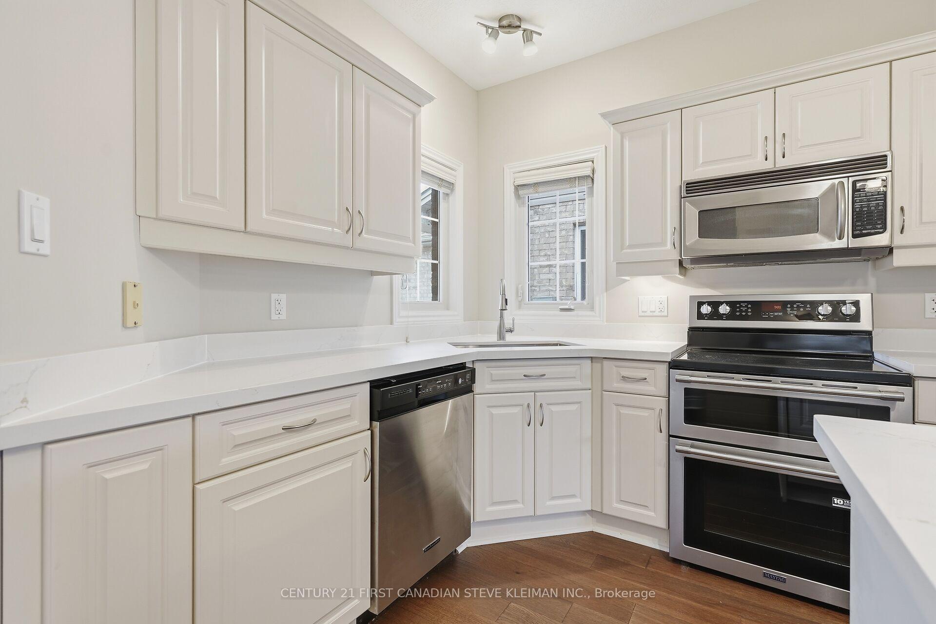Photo 12 of 879 Garibaldi Avenue, London, North B — HOMEH