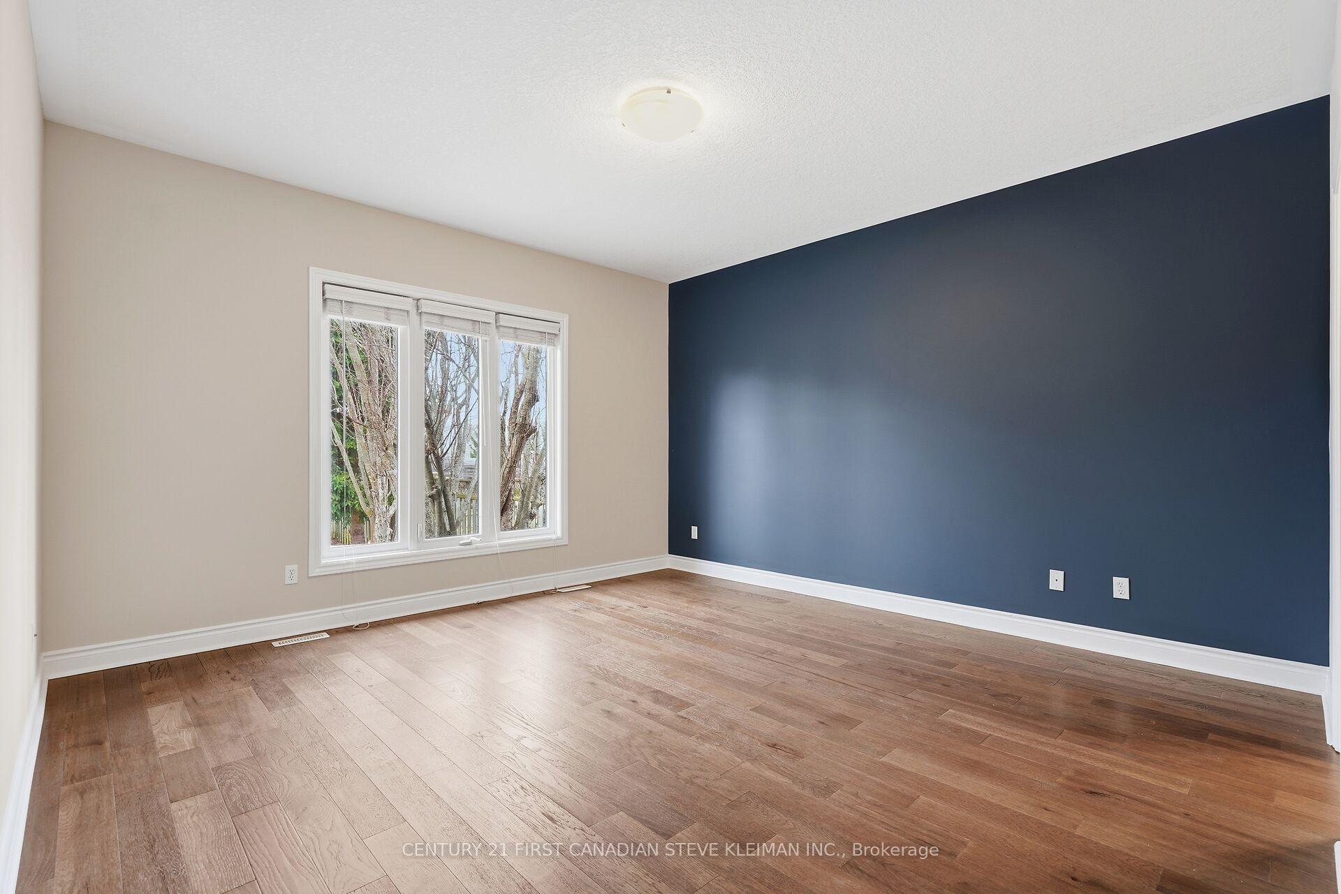 Photo 24 of 879 Garibaldi Avenue, London, North B — HOMEH