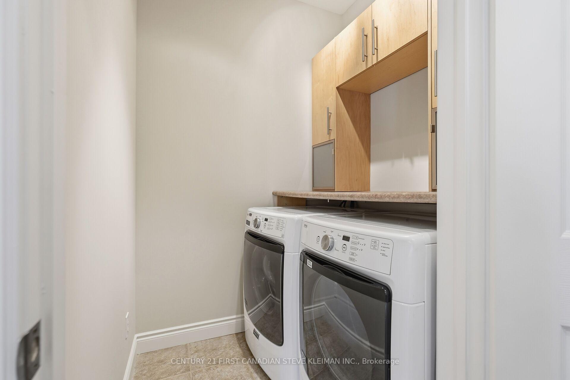 Photo 34 of 879 Garibaldi Avenue, London, North B — HOMEH