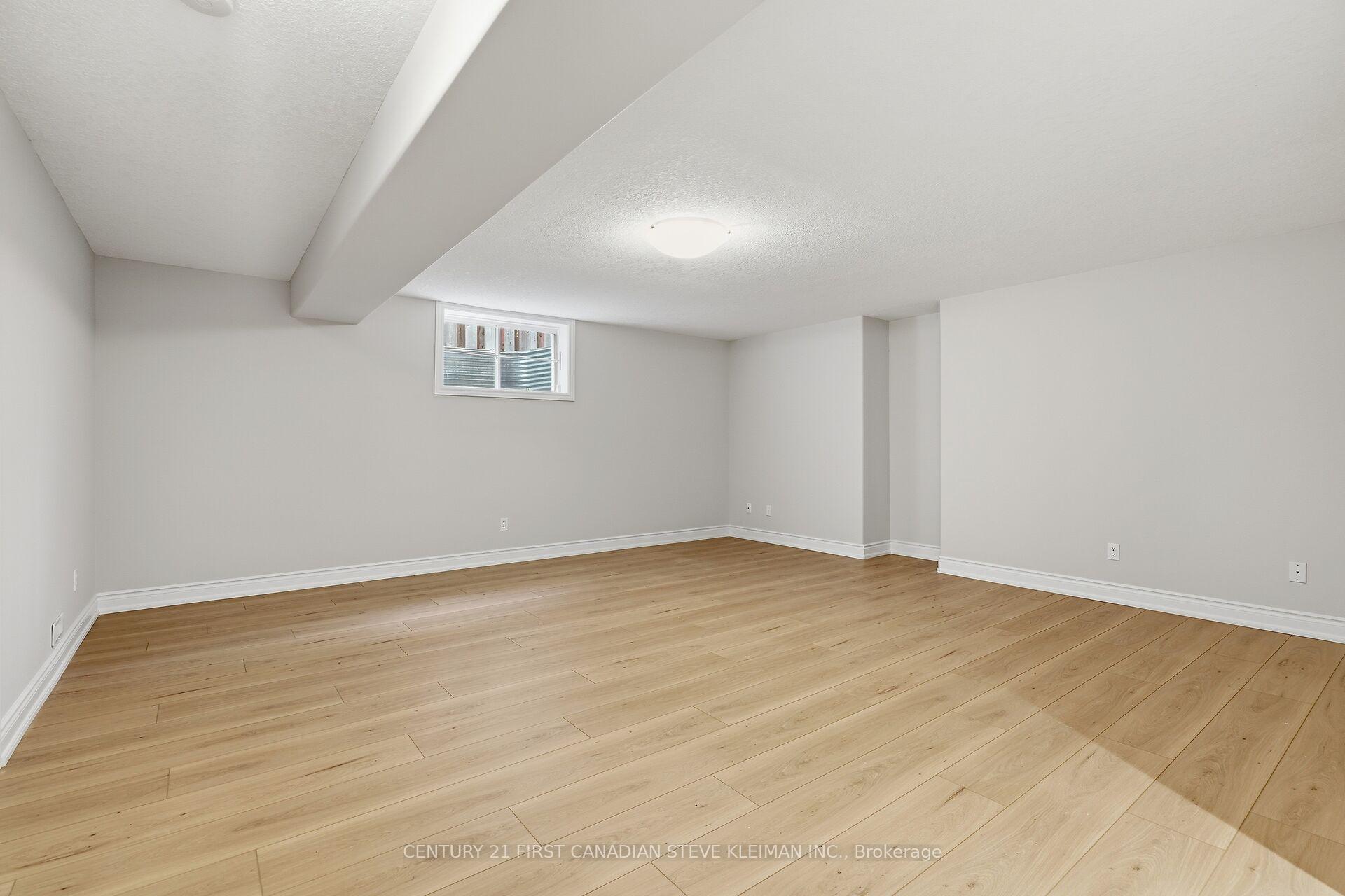 Photo 36 of 879 Garibaldi Avenue, London, North B — HOMEH