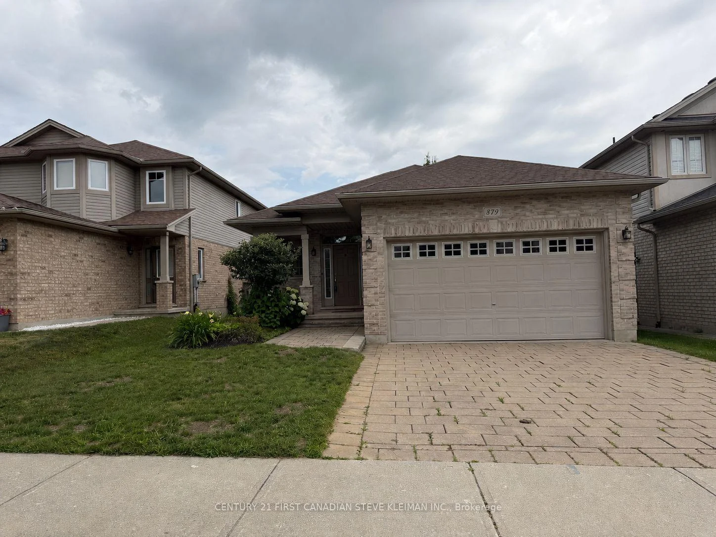Photo 1 of 879 Garibaldi Avenue, London, North B — HOMEH