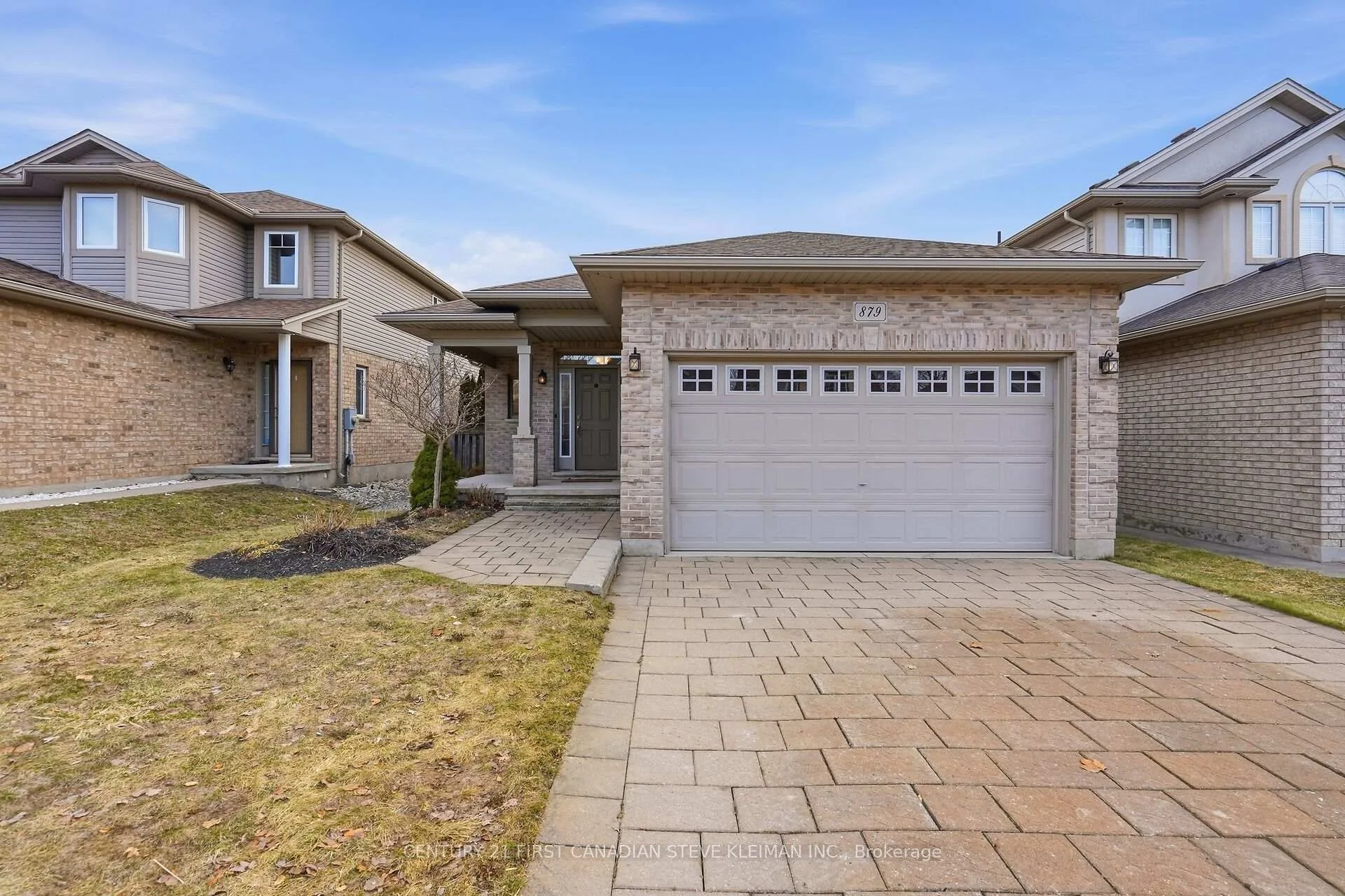 Photo 7 of 879 Garibaldi Avenue, London, North B — HOMEH
