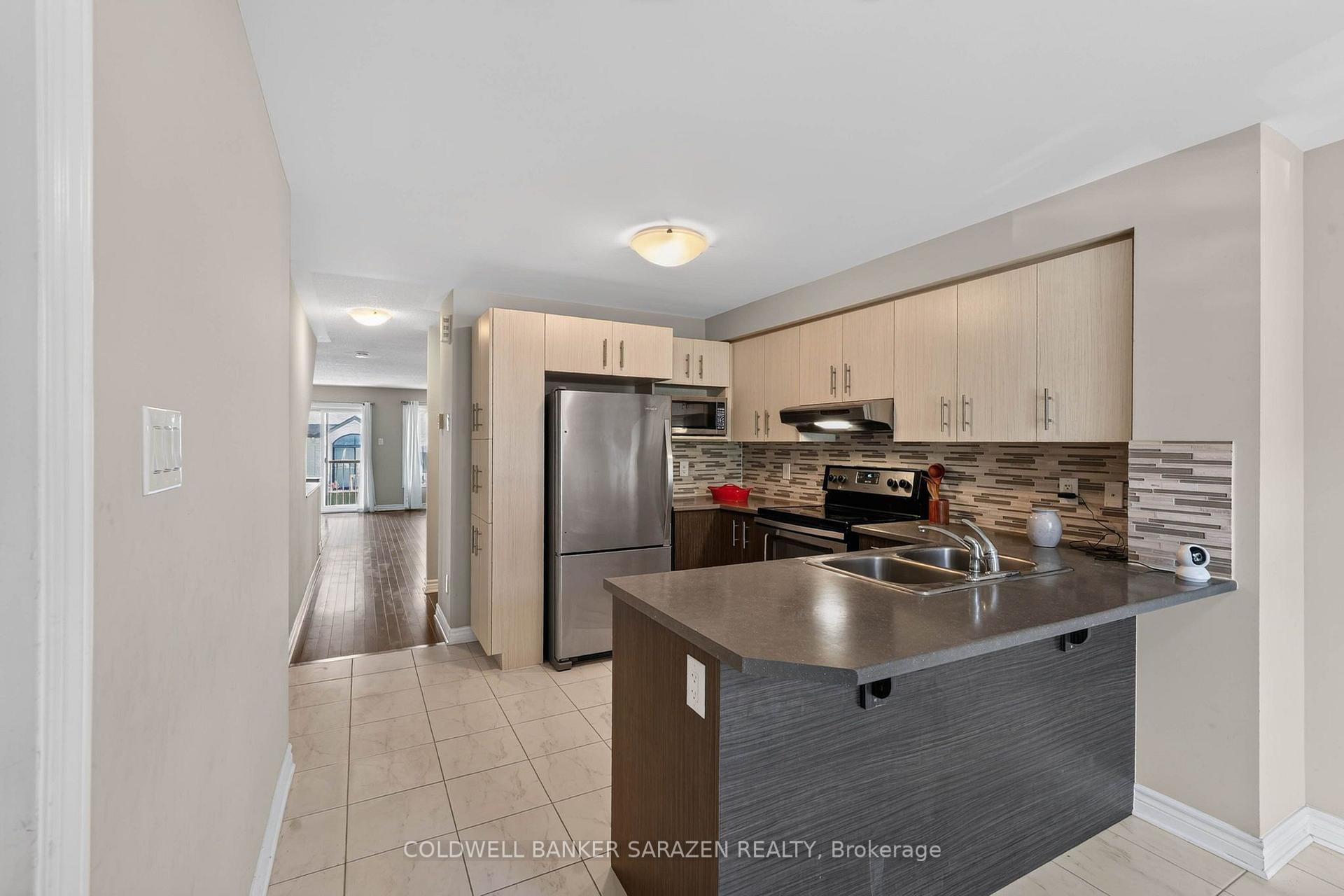 Photo 6 of 116 Bluestone Private, Ottawa, Avalon West — HOMEH