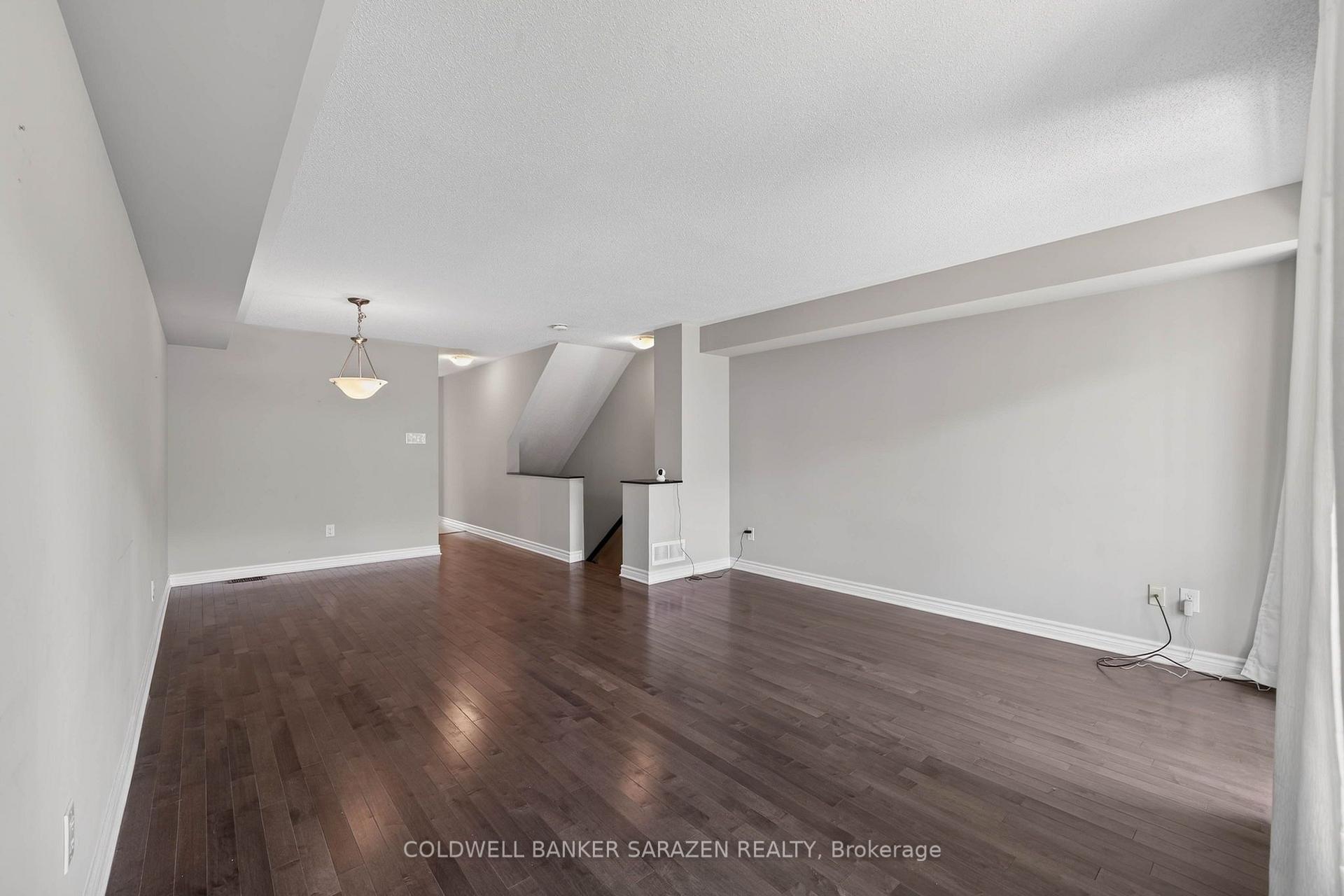 Photo 13 of 116 Bluestone Private, Ottawa, Avalon West — HOMEH