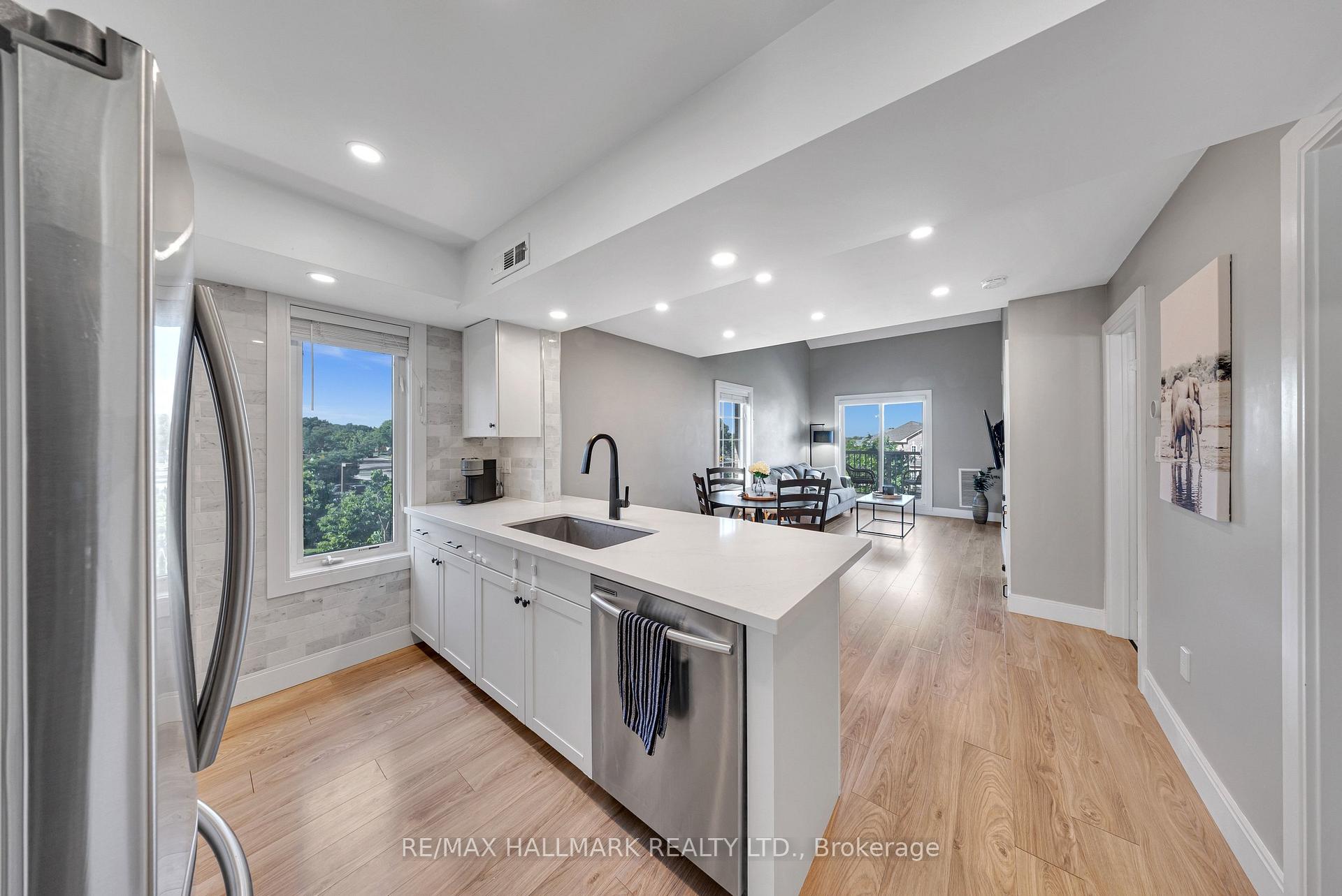 Front of Unit 3, 106 Petra Way