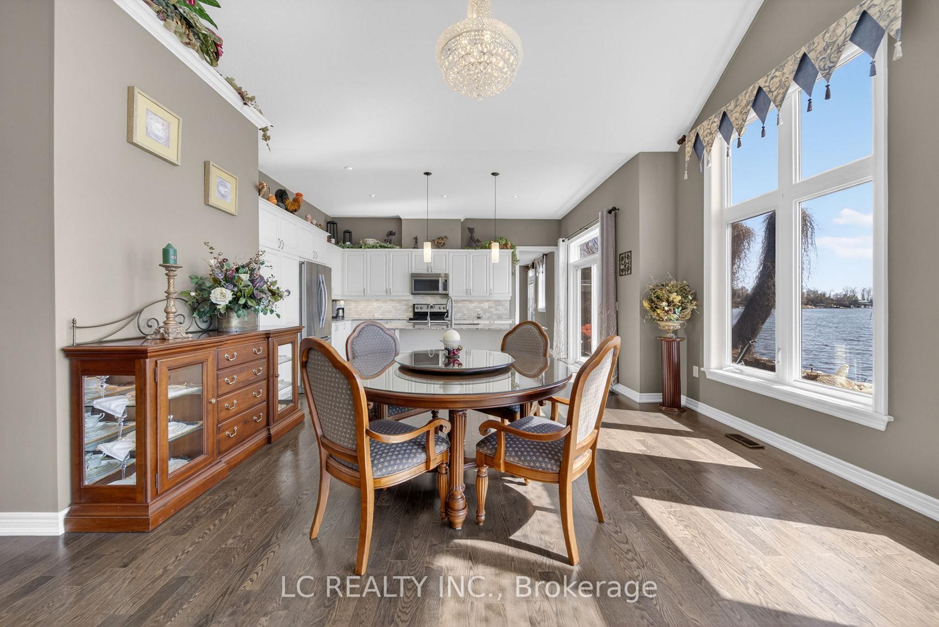 Photo 14 of 143 Victoria Crescent, Orillia — HOMEH