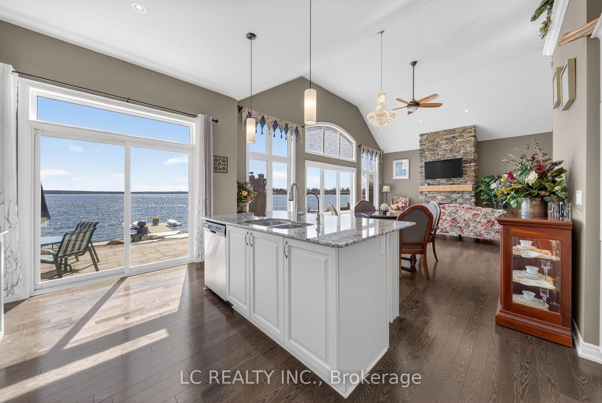 Photo 16 of 143 Victoria Crescent, Orillia — HOMEH