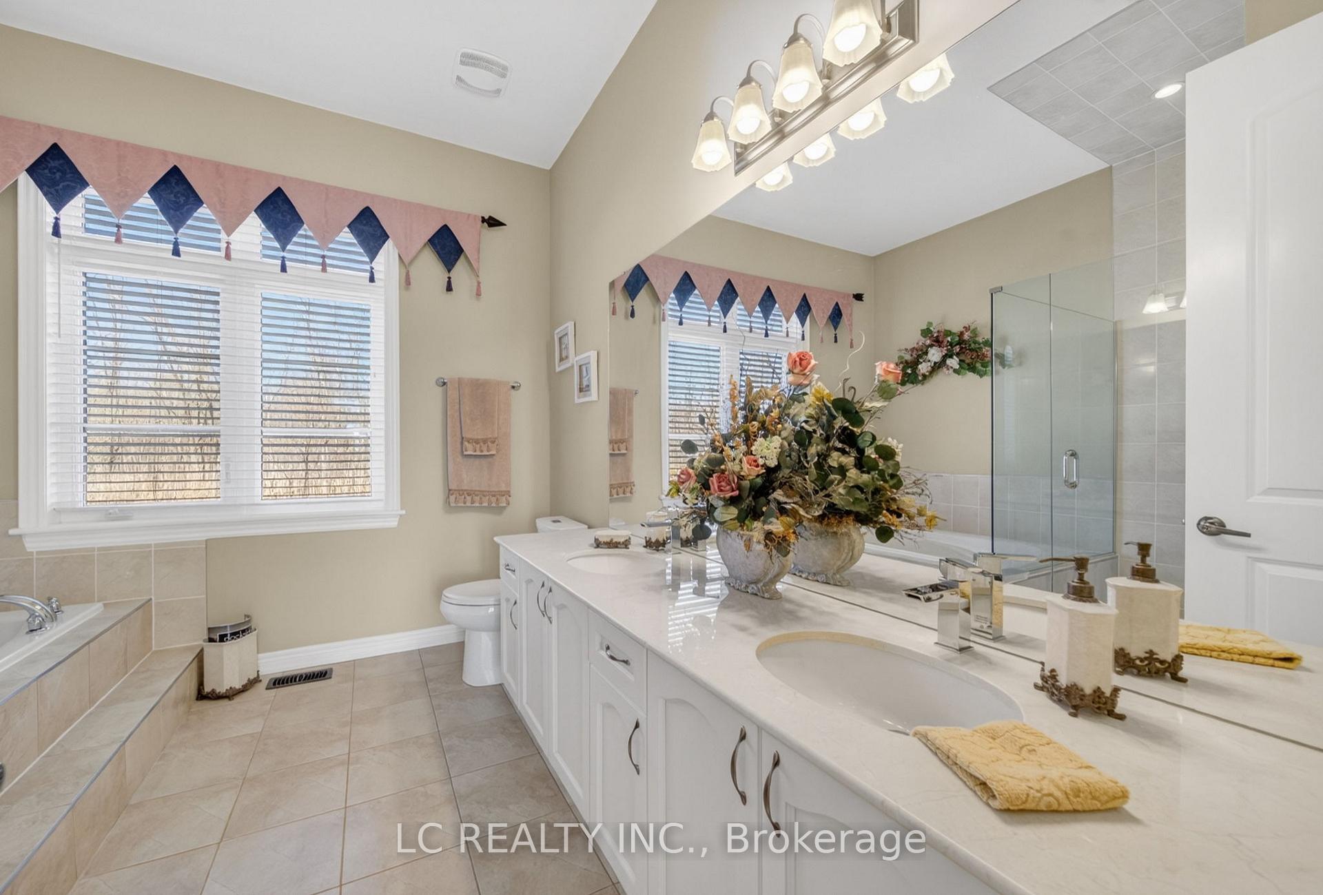 Photo 22 of 143 Victoria Crescent, Orillia — HOMEH