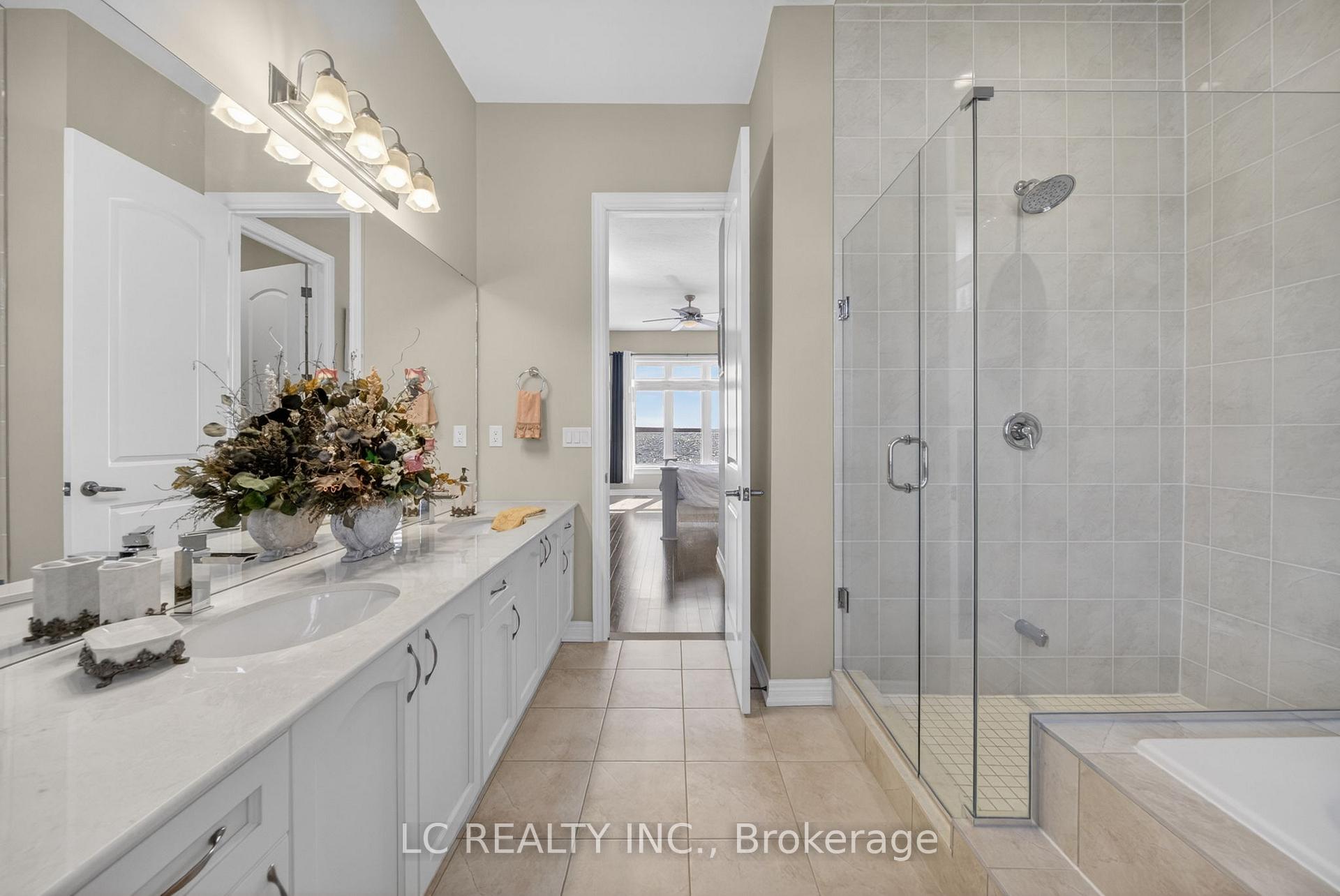 Photo 24 of 143 Victoria Crescent, Orillia — HOMEH