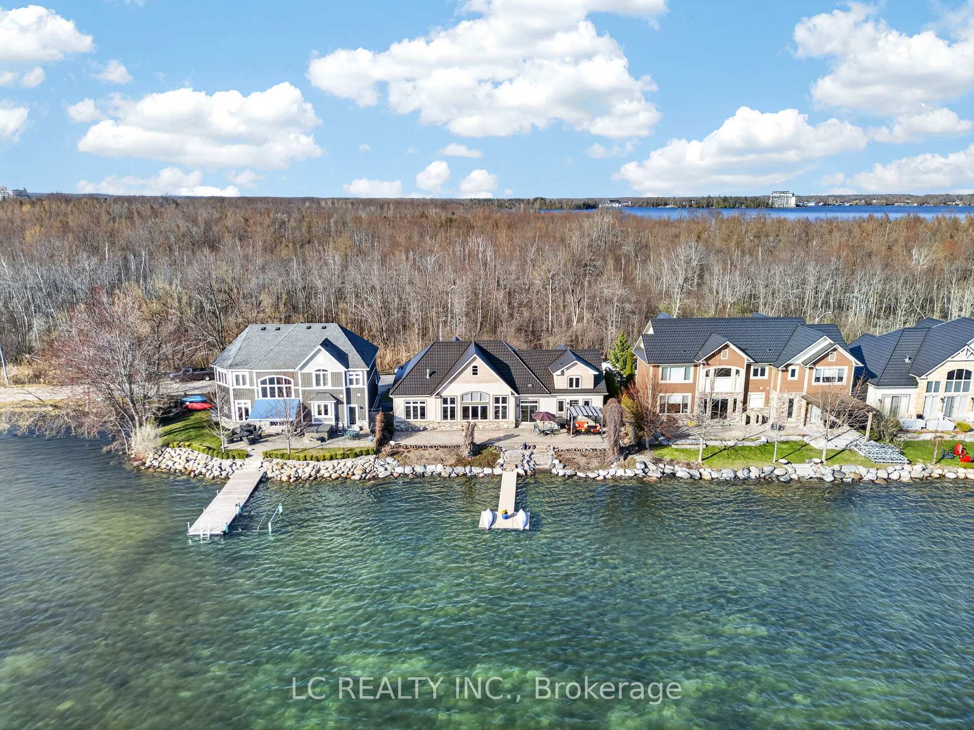 Photo 34 of 143 Victoria Crescent, Orillia — HOMEH