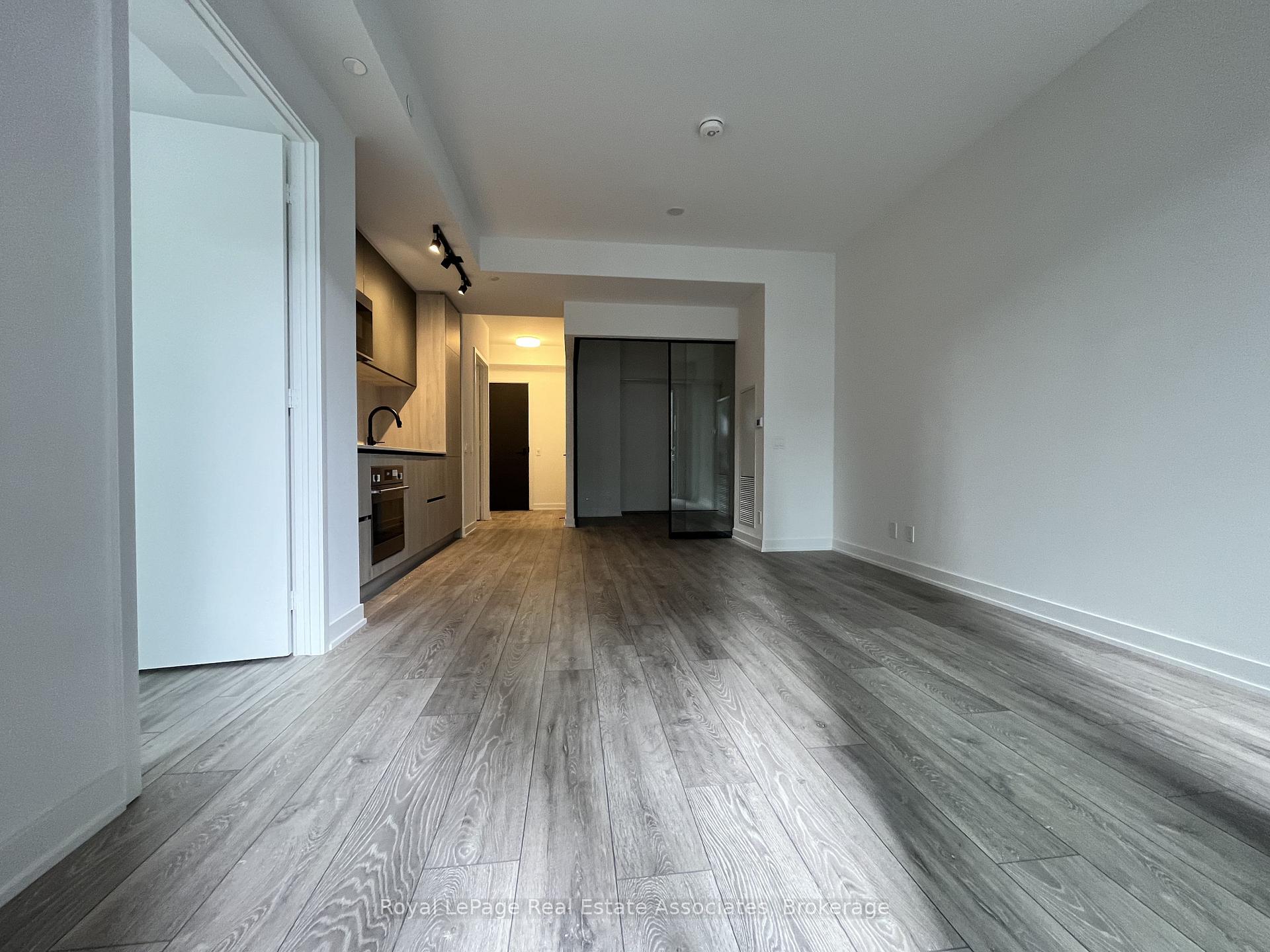 Photo 7 of Unit 906, 108 Peter Street, Toronto, Waterfront Communities — HOMEH