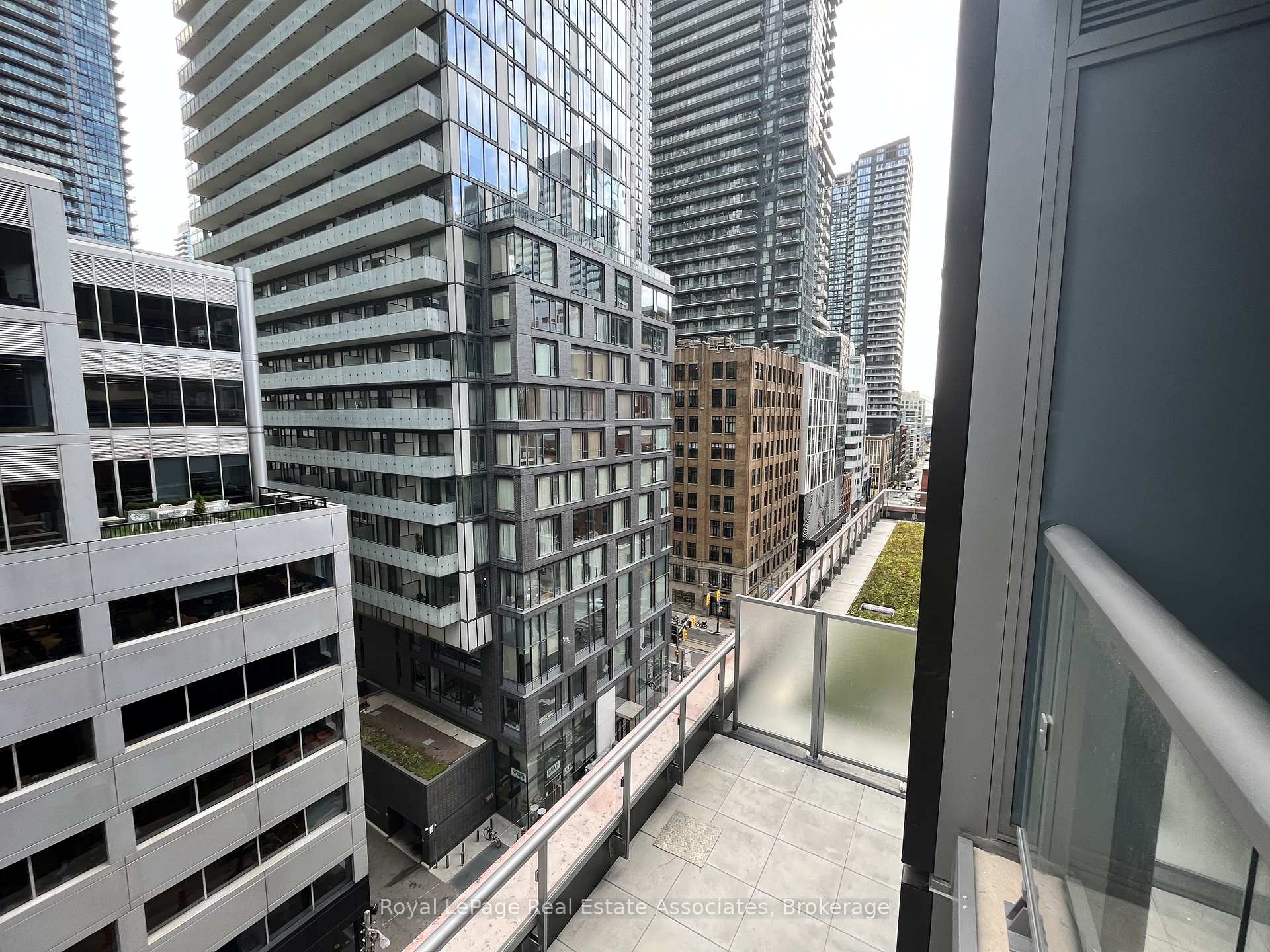 Photo 9 of Unit 906, 108 Peter Street, Toronto, Waterfront Communities — HOMEH
