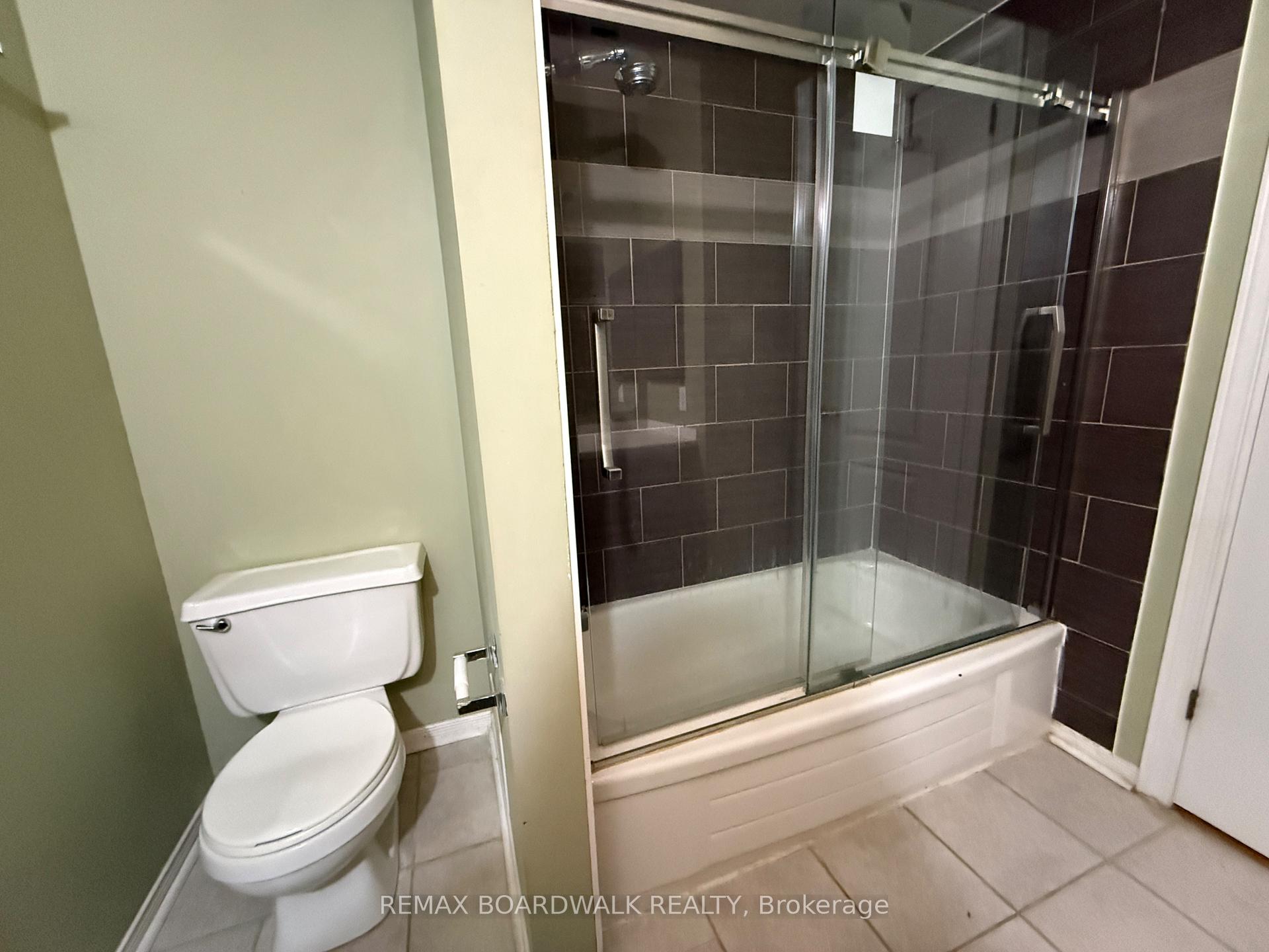 Photo 21 of 11 Meadowbreeze Drive, Ottawa, Kanata - Emerald Meadows/Trailwest — HOMEH