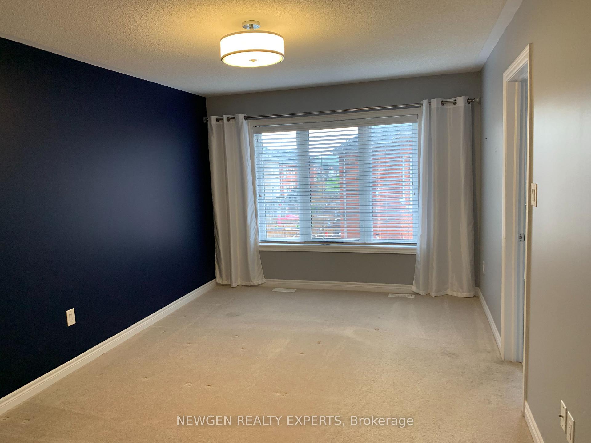 Photo 11 of 41 Rockbrook Trail, Brampton, Northwest Brampton — HOMEH