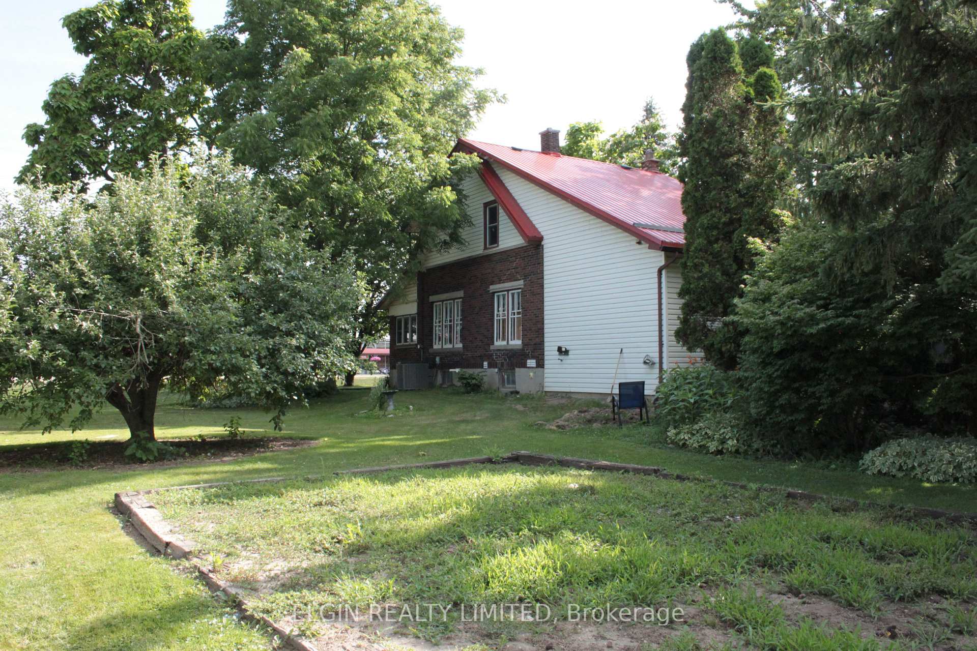 Photo 3 of 44356 Talbot Line, Central Elgin, Rural Central Elgin — HOMEH