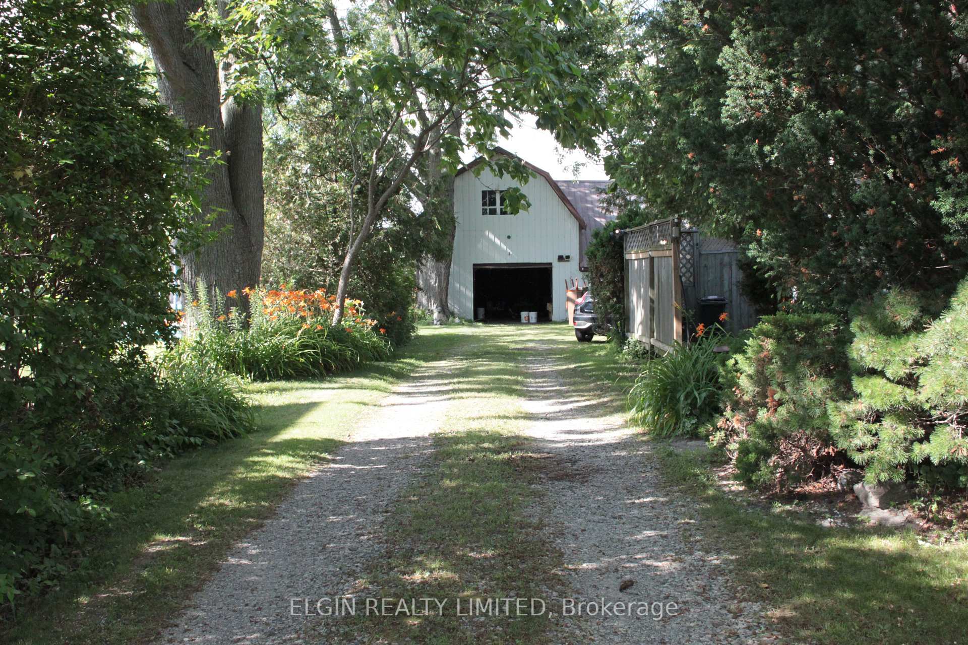 Photo 4 of 44356 Talbot Line, Central Elgin, Rural Central Elgin — HOMEH