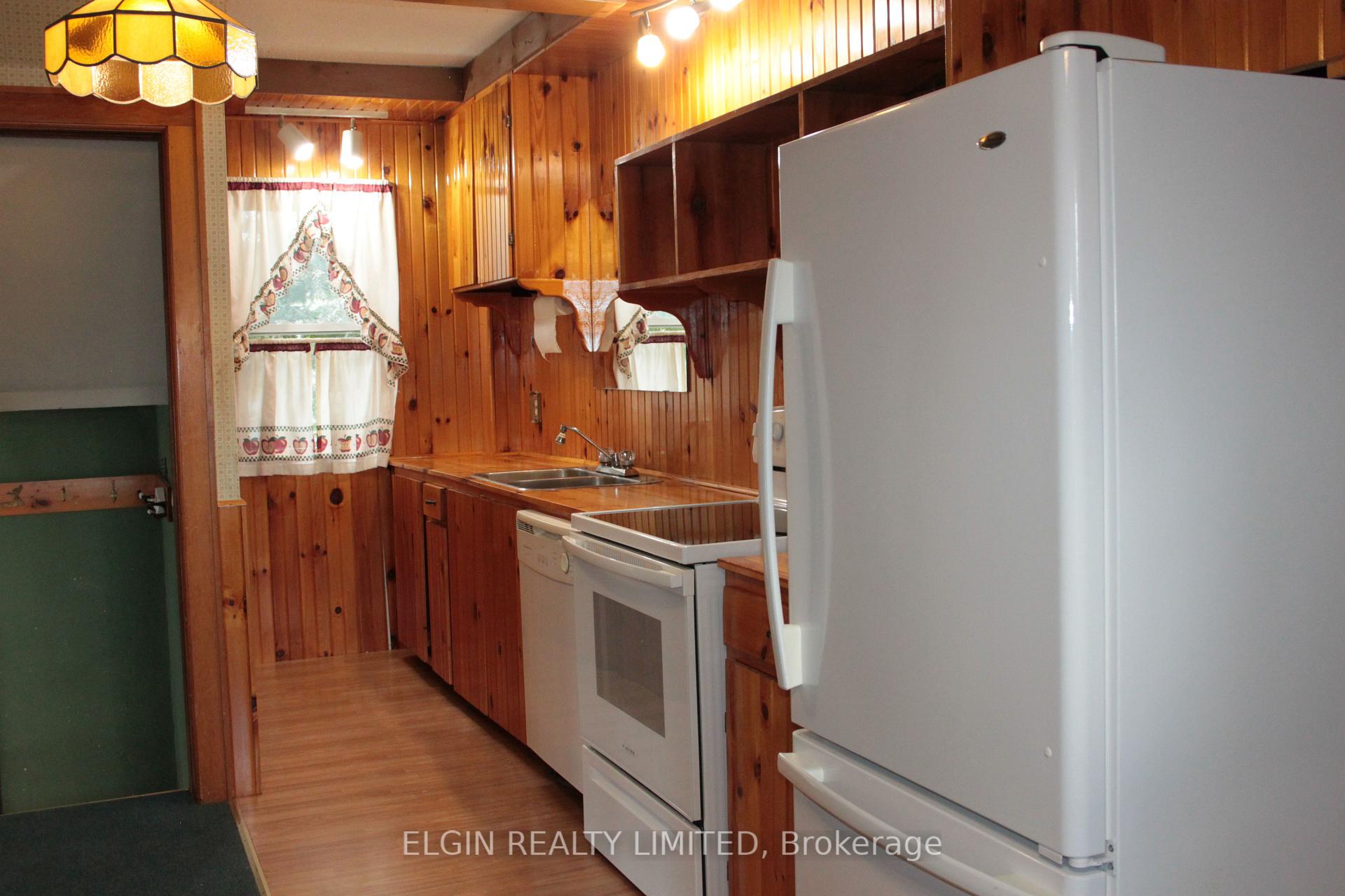 Photo 12 of 44356 Talbot Line, Central Elgin, Rural Central Elgin — HOMEH