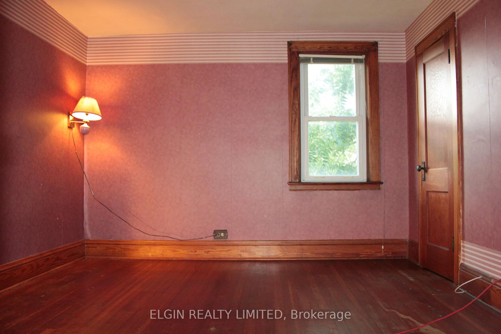 Photo 20 of 44356 Talbot Line, Central Elgin, Rural Central Elgin — HOMEH