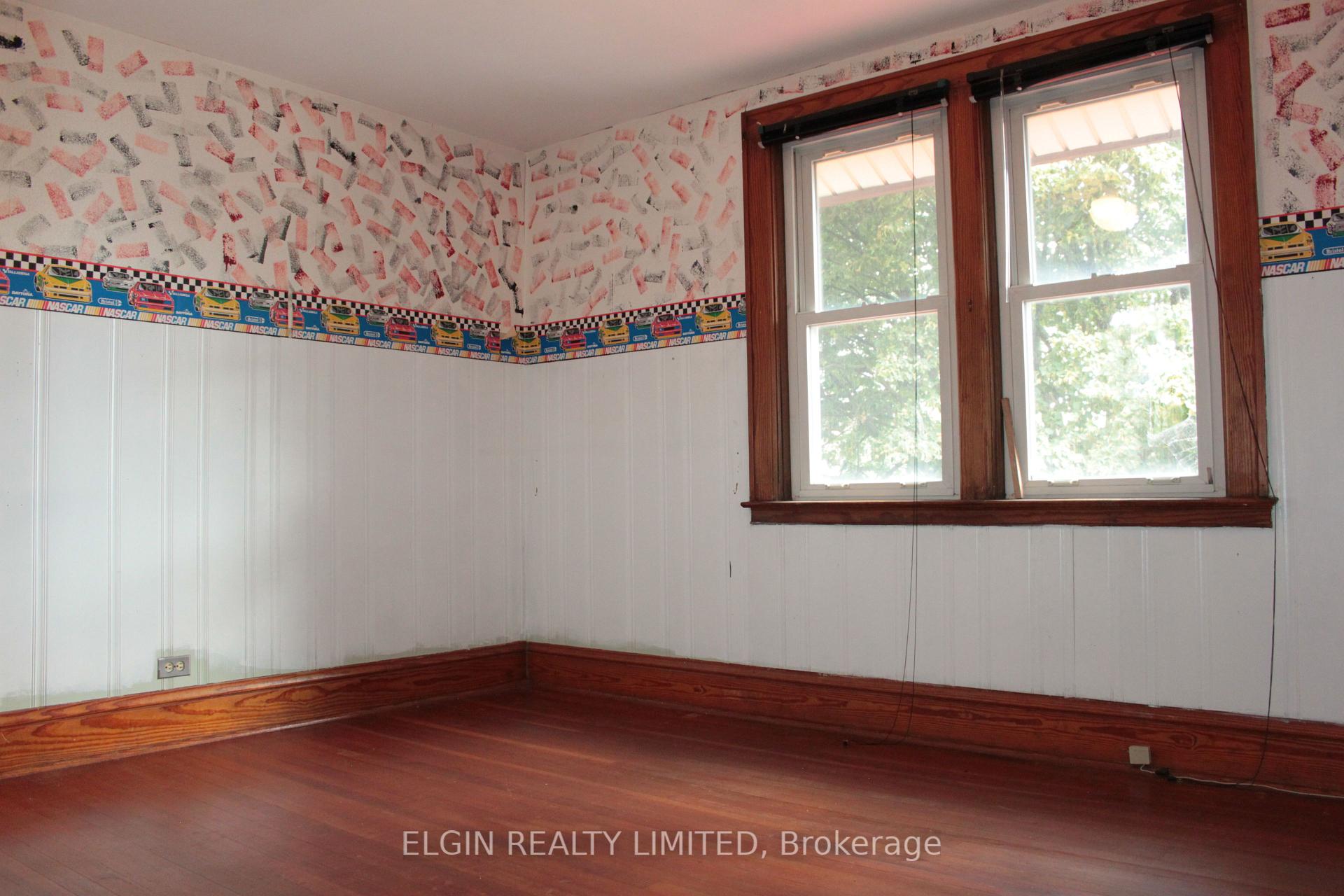 Photo 21 of 44356 Talbot Line, Central Elgin, Rural Central Elgin — HOMEH