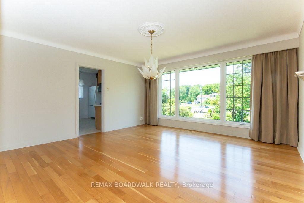 Photo 12 of 3654 Navan Road, Ottawa, Mer Bleue/Bradley Estates/Anderson Park — HOMEH