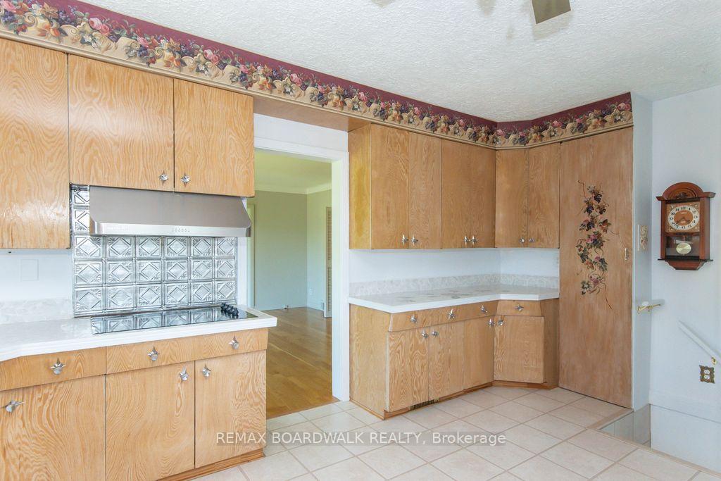 Photo 15 of 3654 Navan Road, Ottawa, Mer Bleue/Bradley Estates/Anderson Park — HOMEH