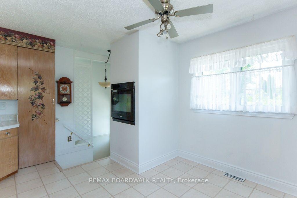 Photo 18 of 3654 Navan Road, Ottawa, Mer Bleue/Bradley Estates/Anderson Park — HOMEH